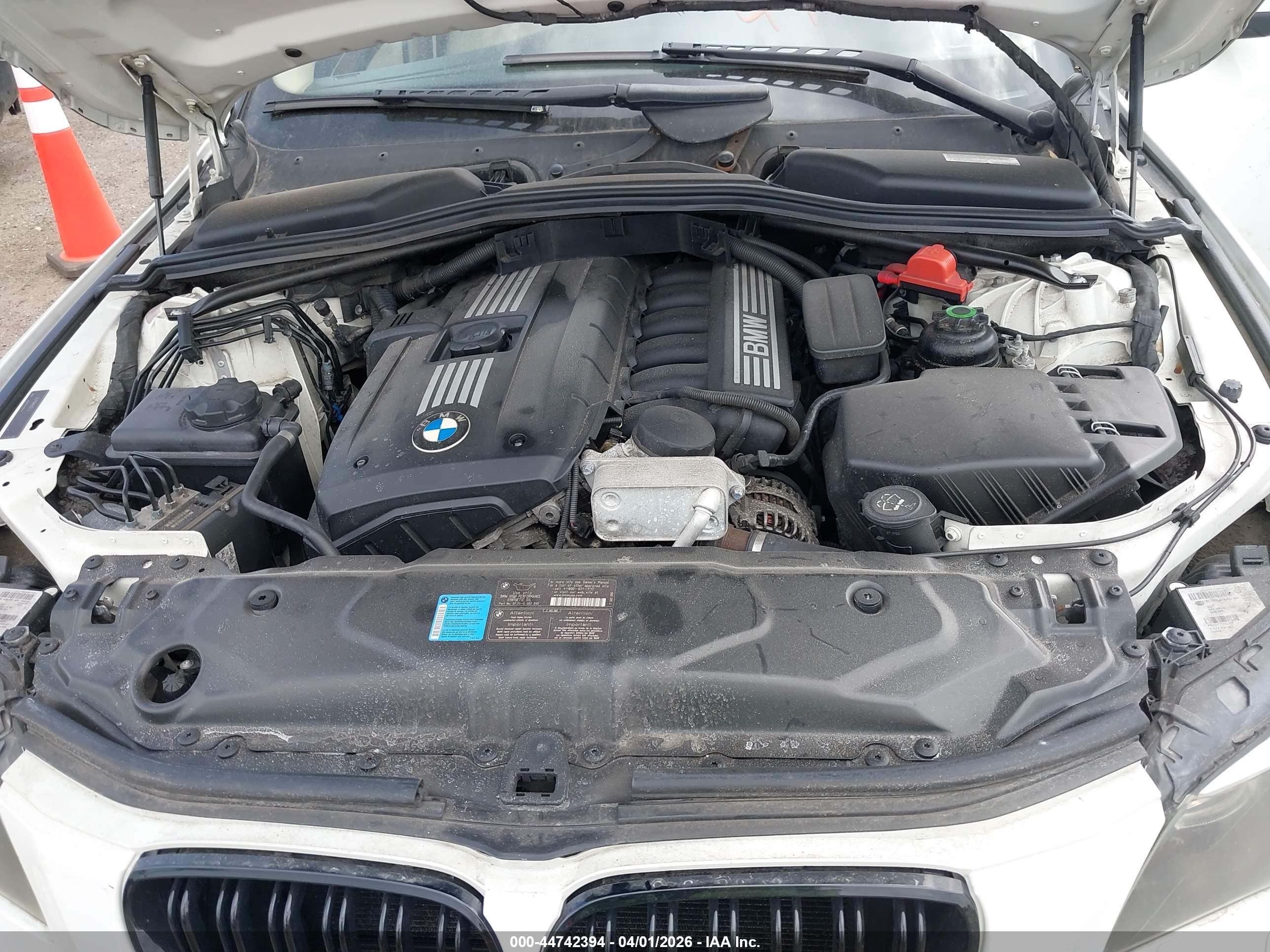 BMW 528I image 10