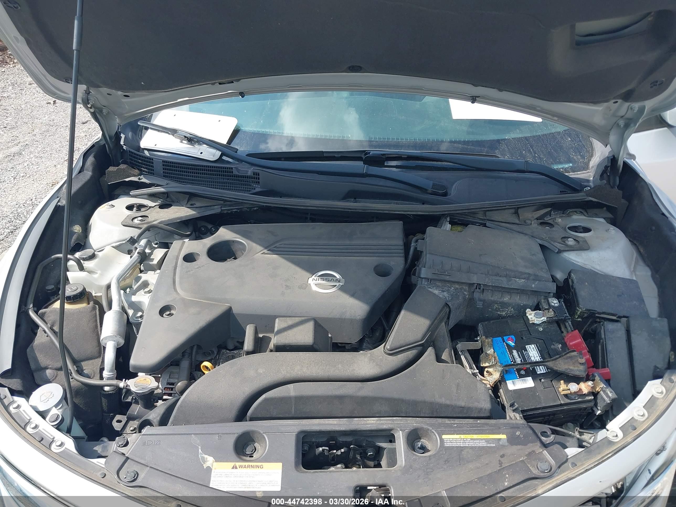 NISSAN ALTIMA image 10