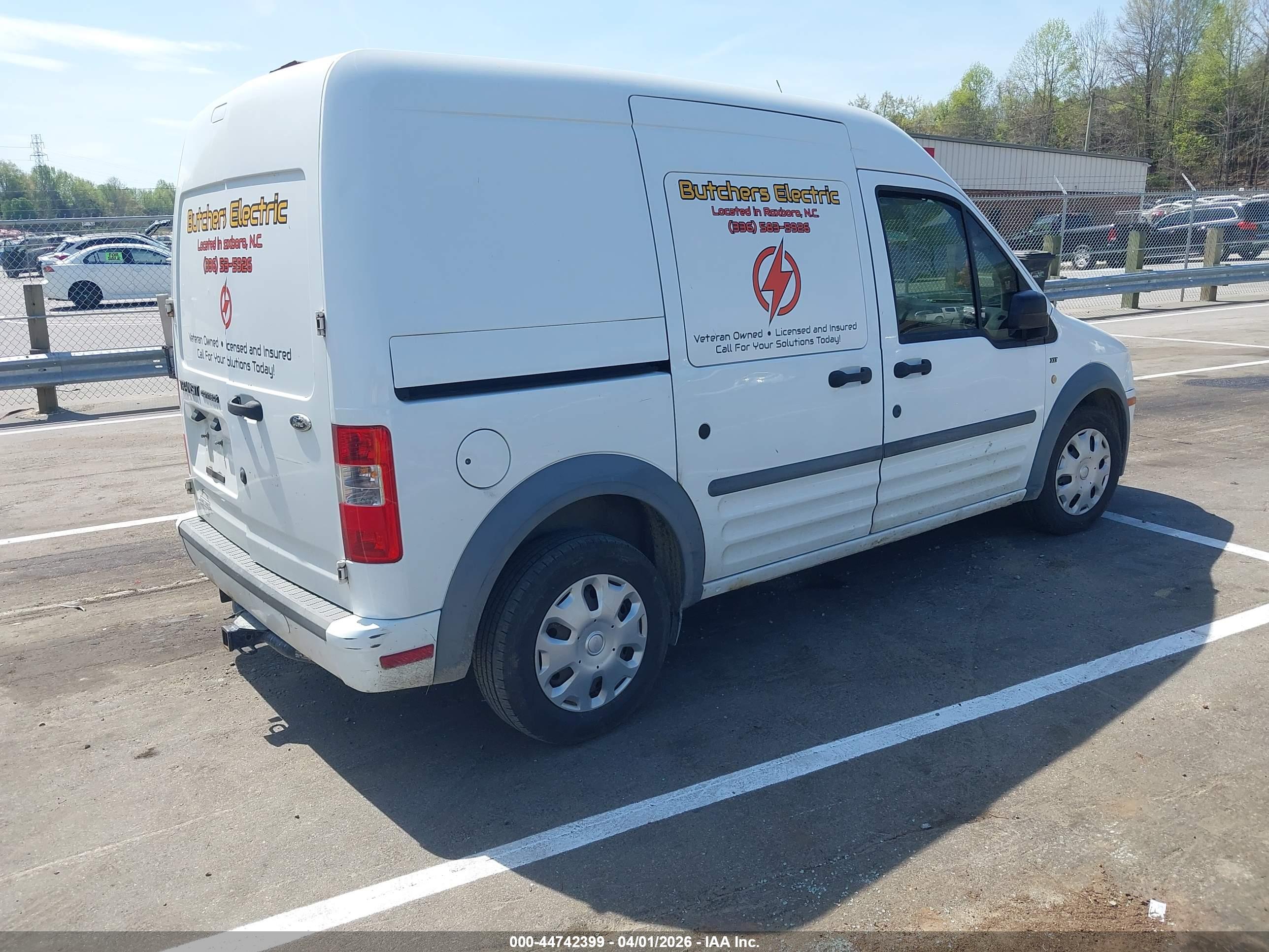 FORD TRANSIT image 4