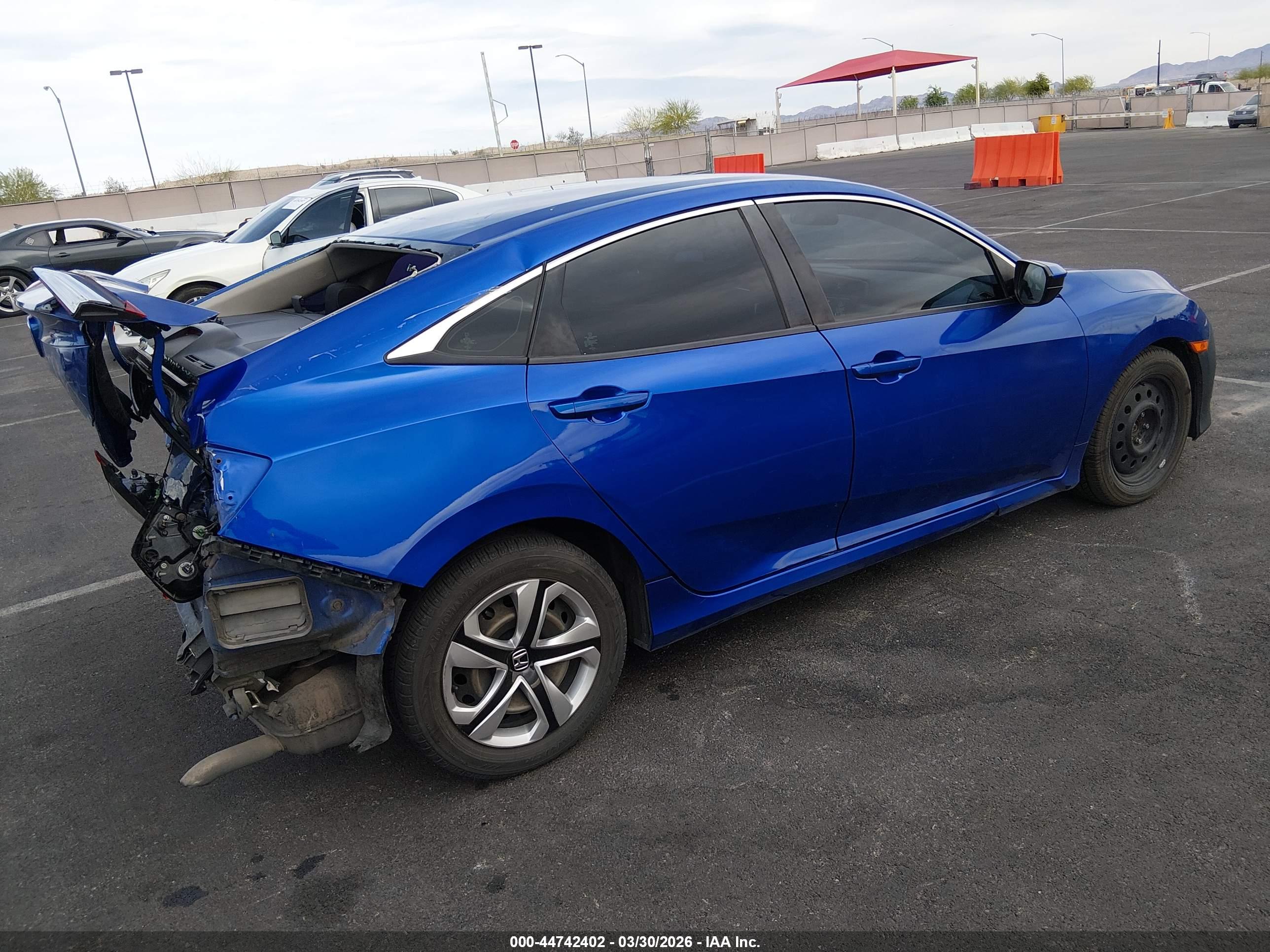HONDA CIVIC image 4