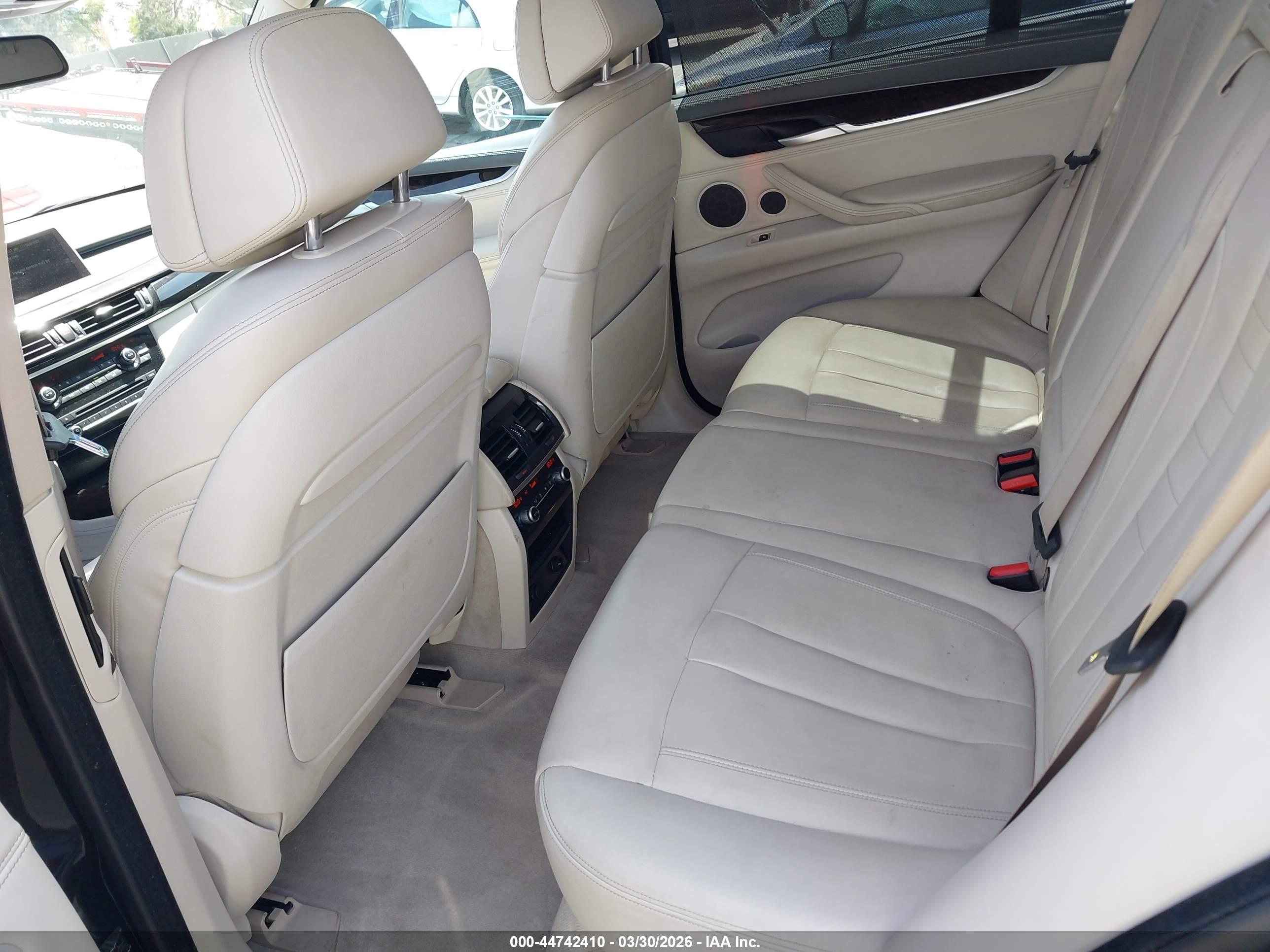 BMW X5 image 8