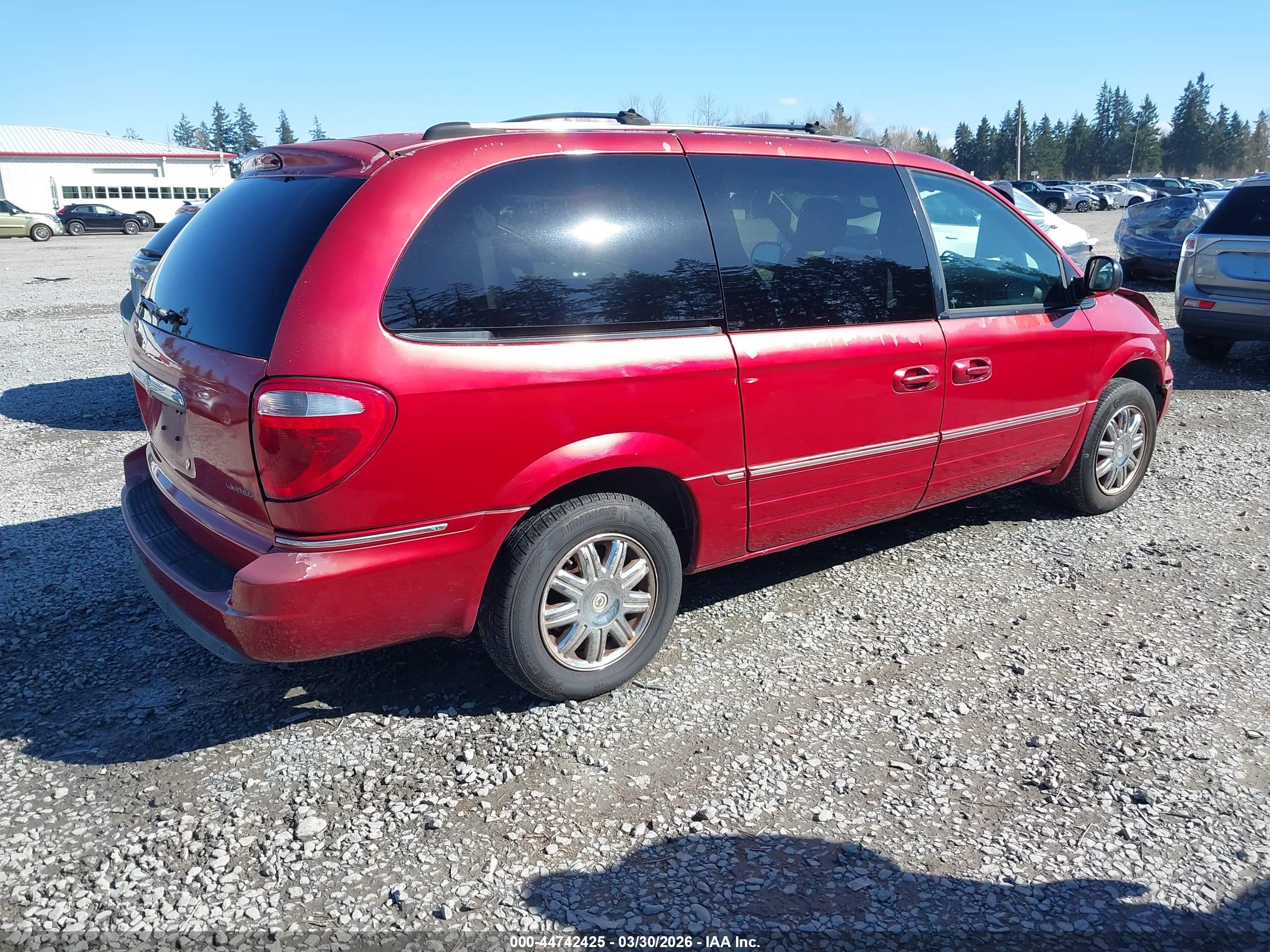 CHRYSLER TOWN image 4
