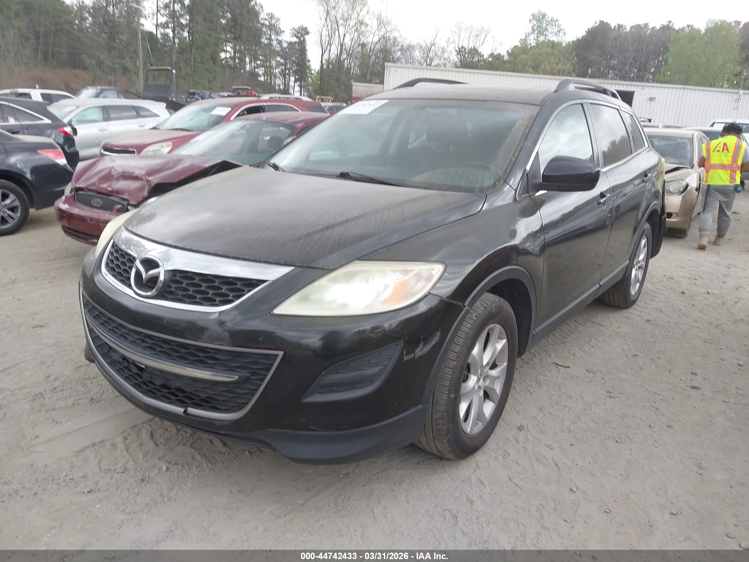 MAZDA CX-9 image 2