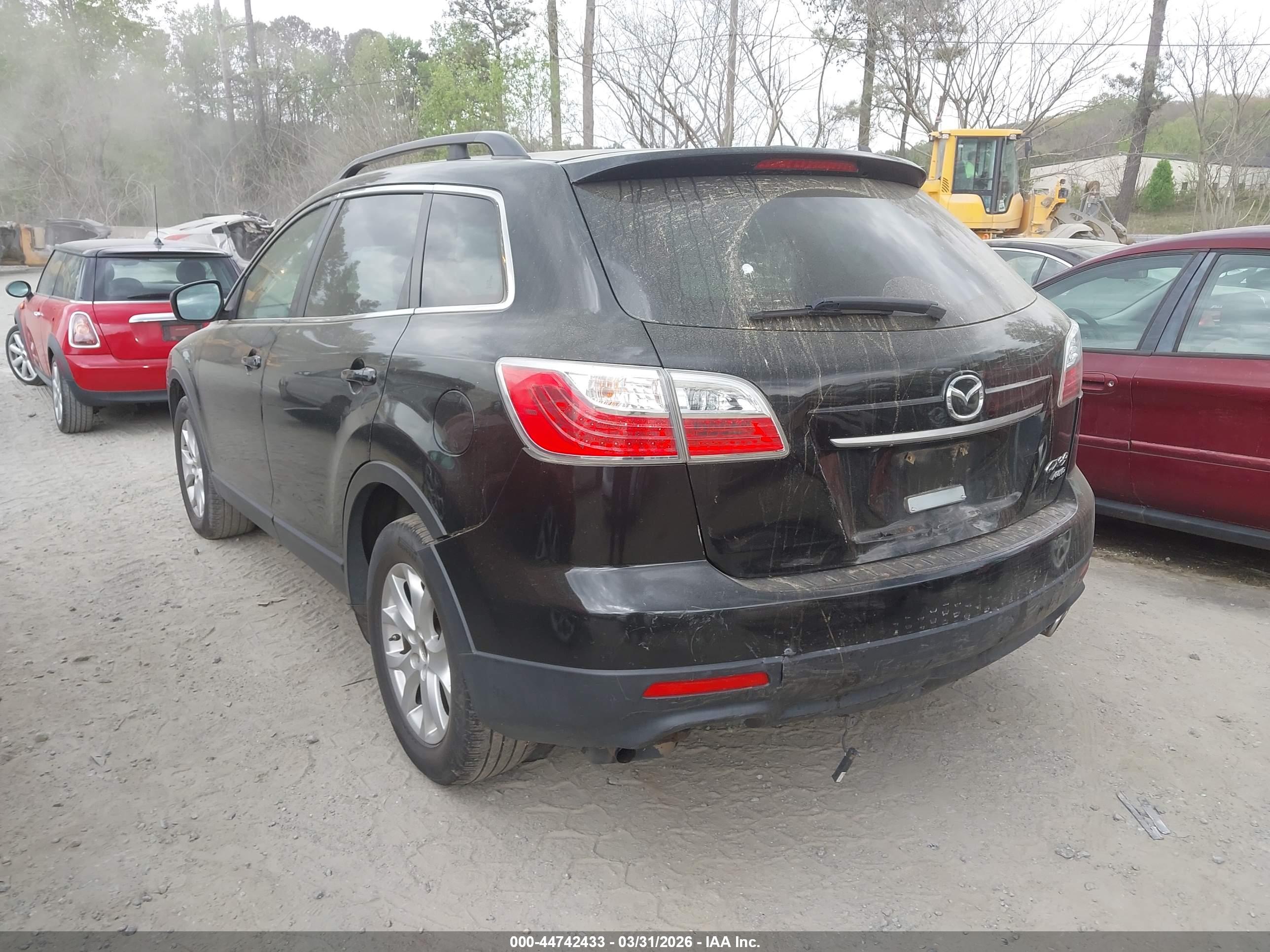 MAZDA CX-9 image 3