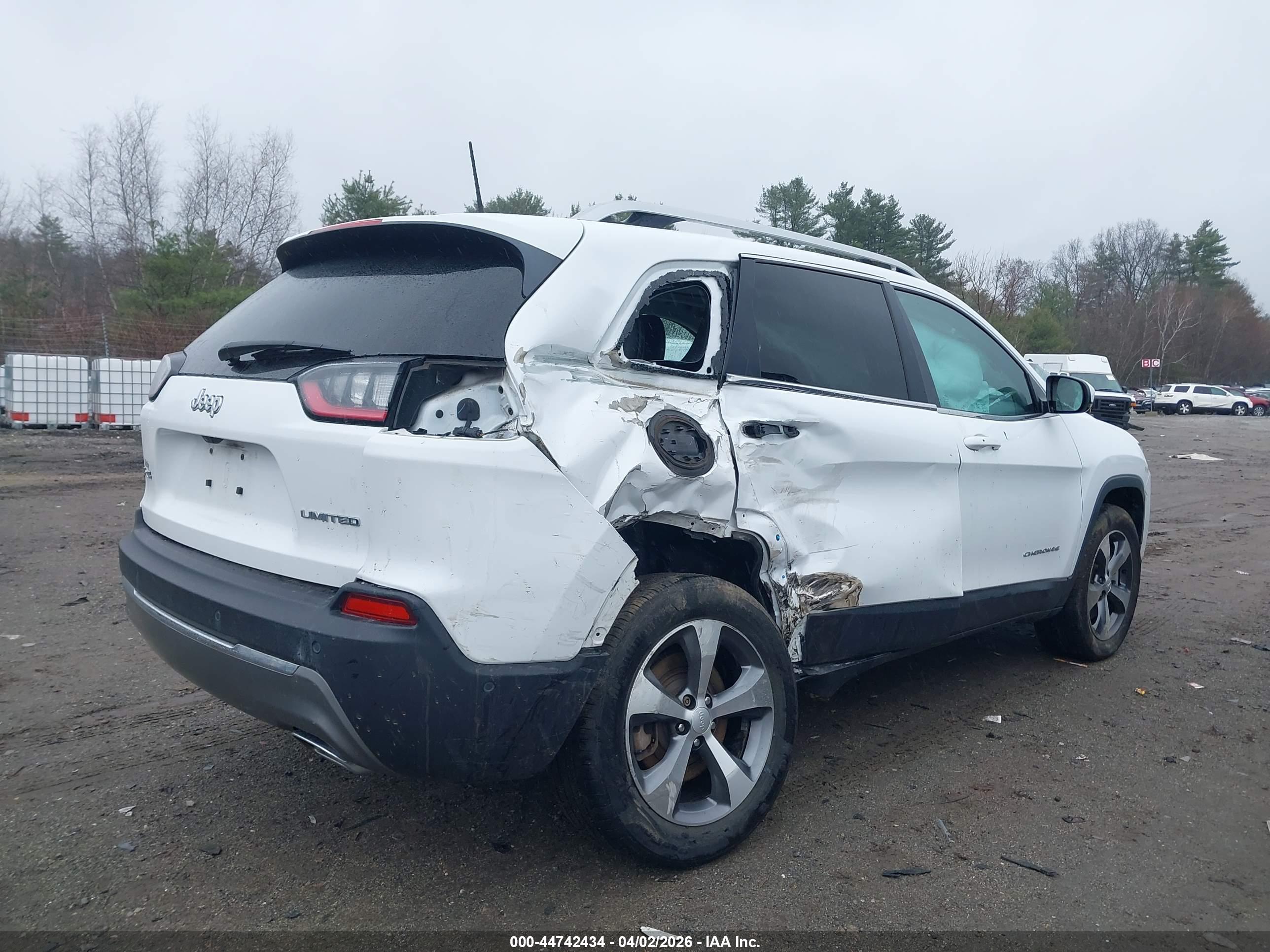 JEEP CHEROKEE image 4