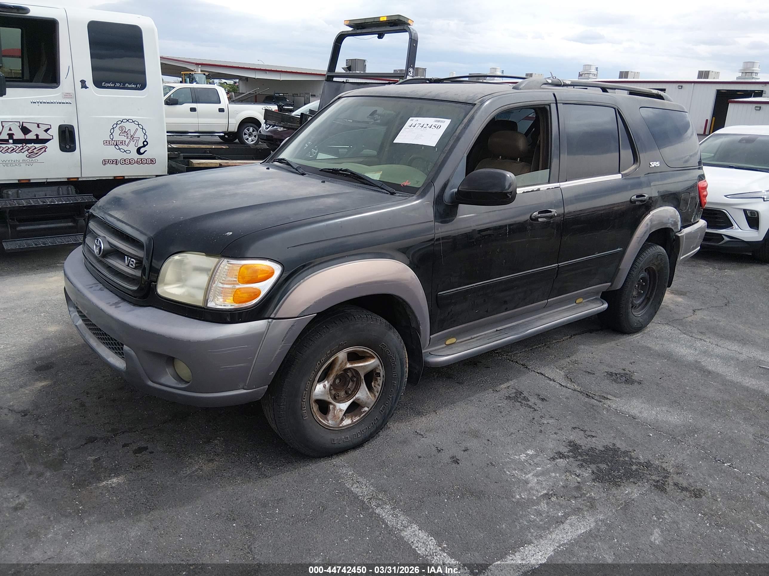 TOYOTA SEQUOIA image 2