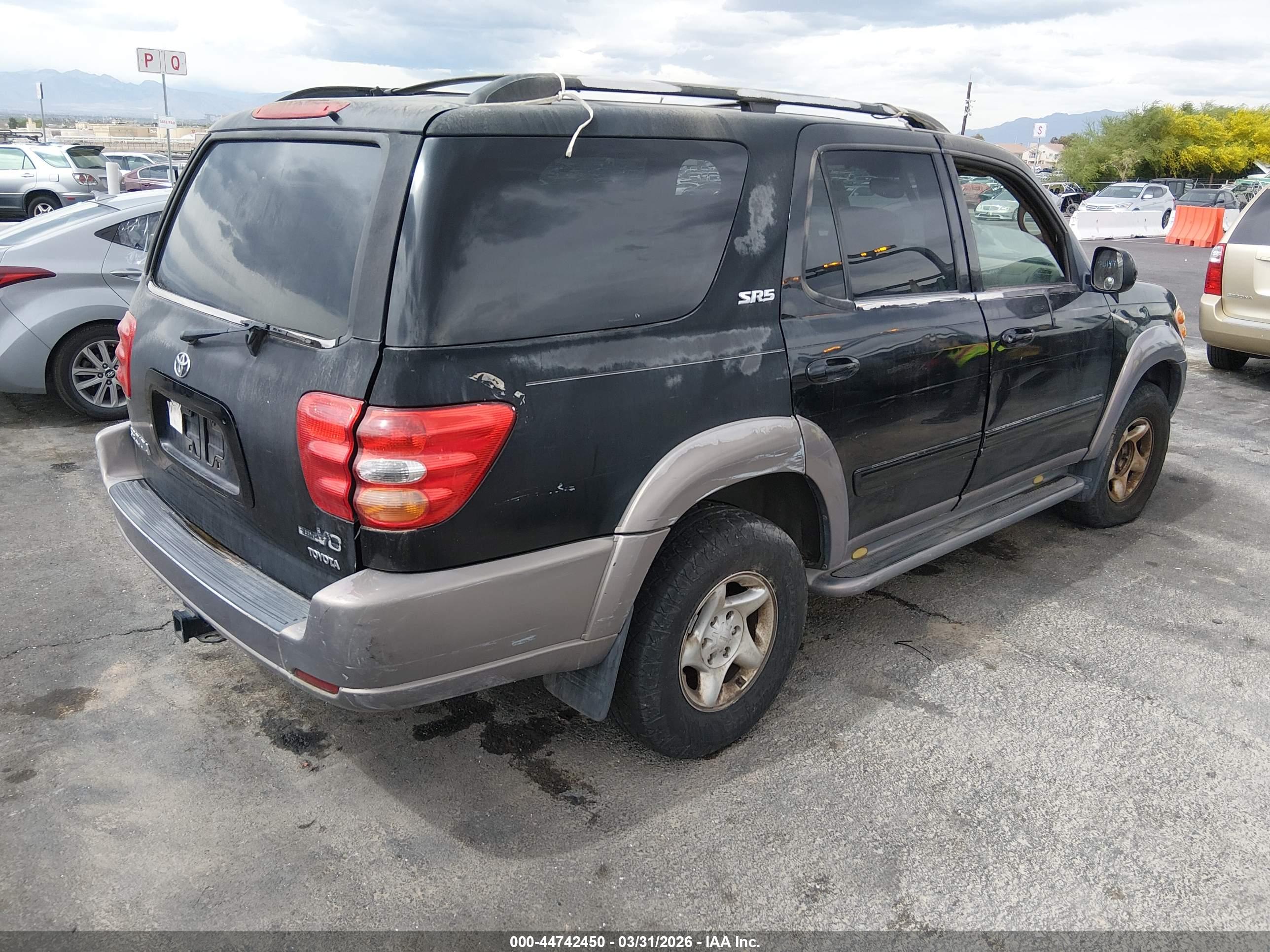 TOYOTA SEQUOIA image 4