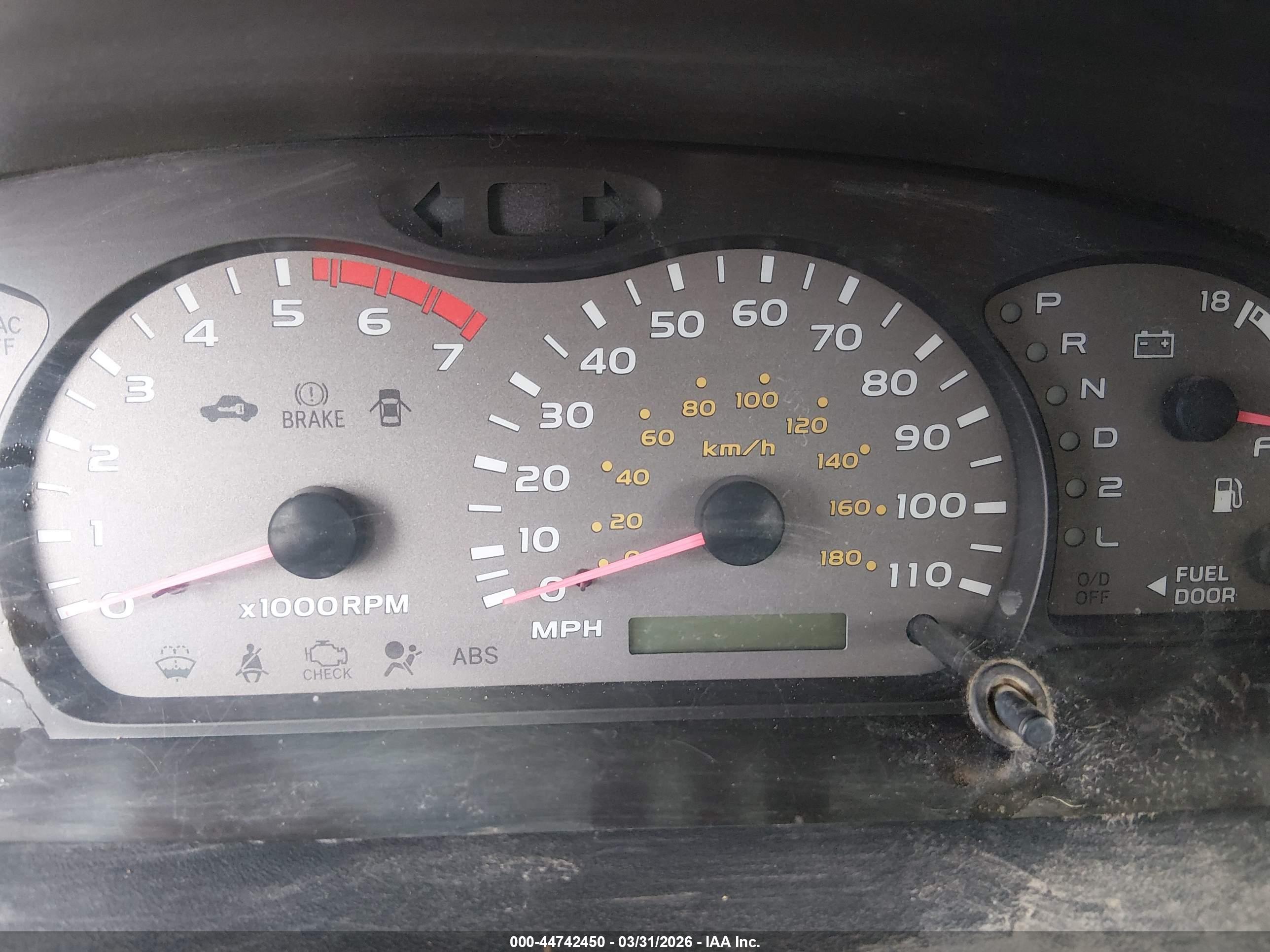 TOYOTA SEQUOIA image 7