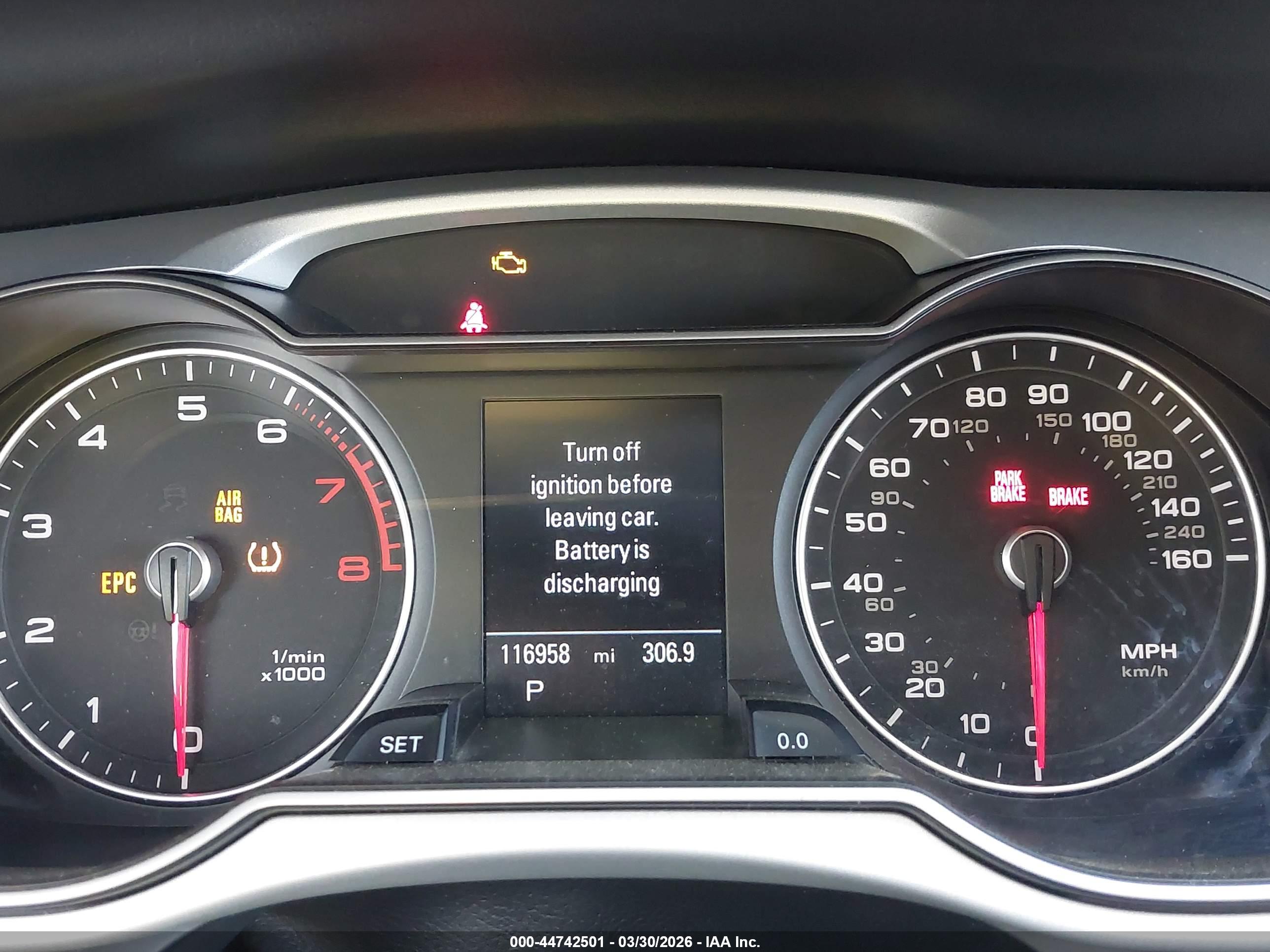 AUDI A4 image 7