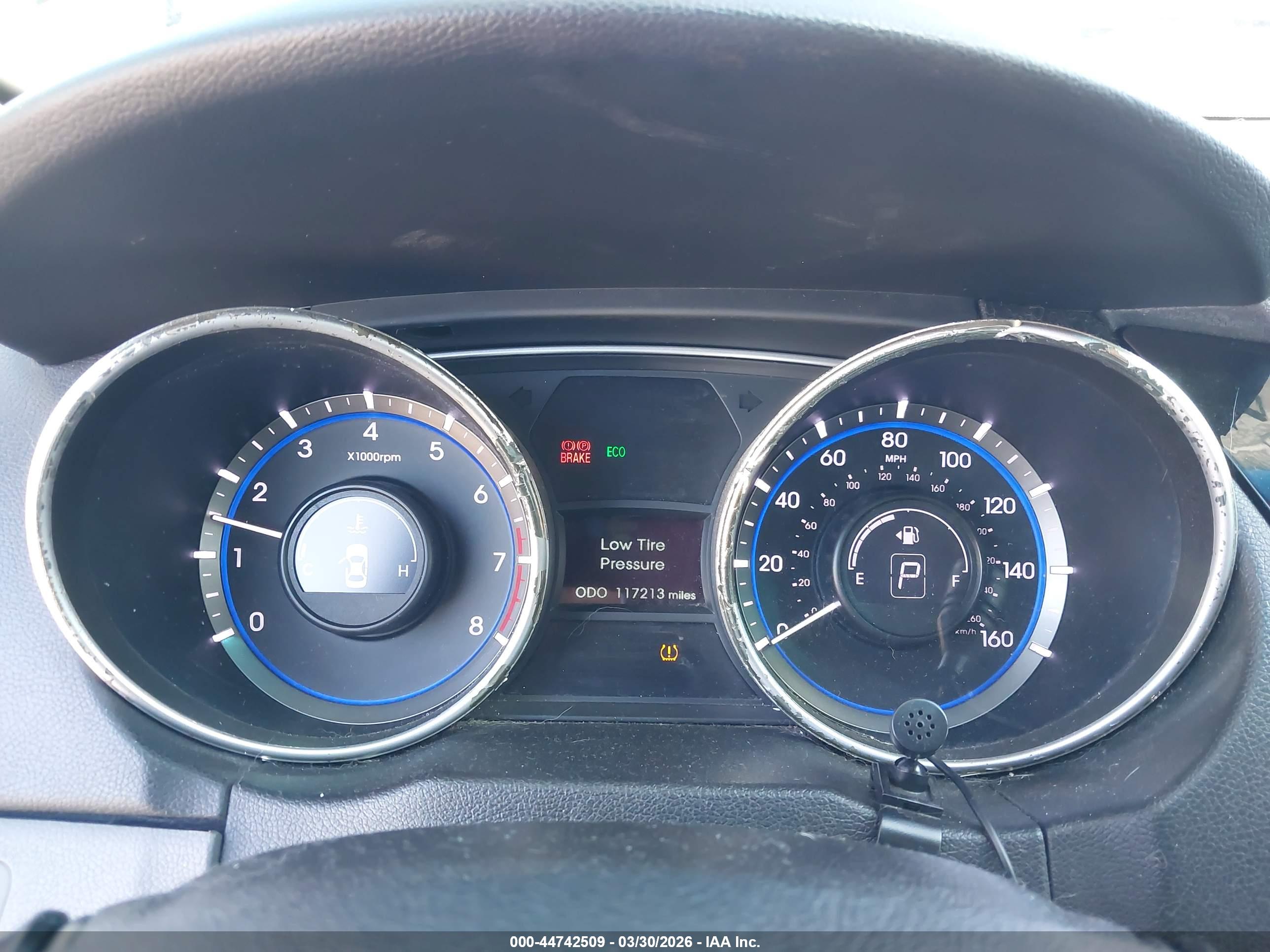 HYUNDAI SONATA image 7