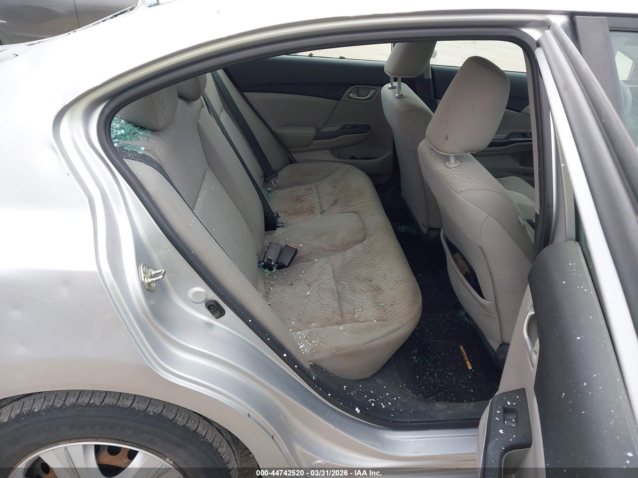 HONDA CIVIC image 8