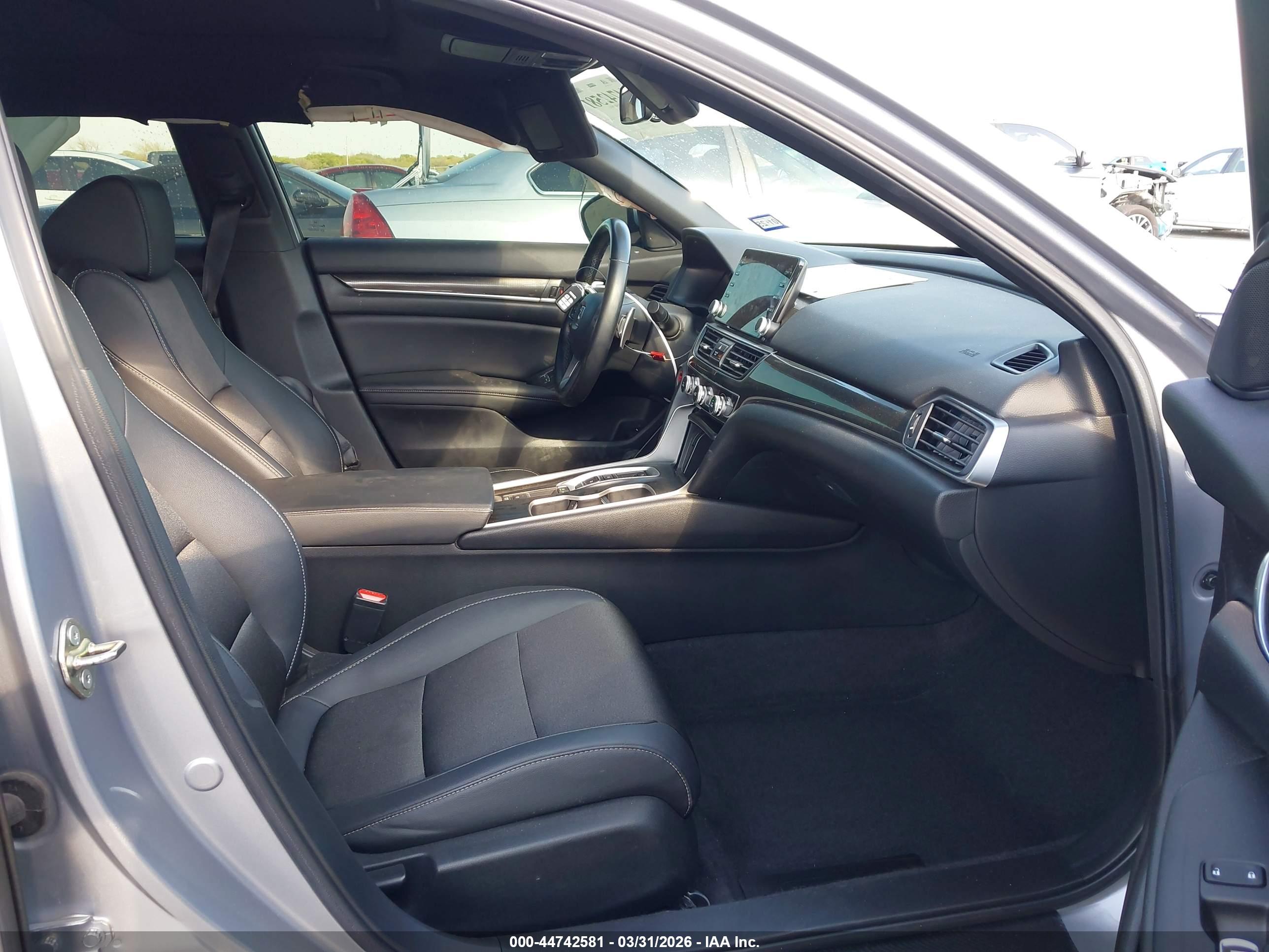 HONDA ACCORD image 5