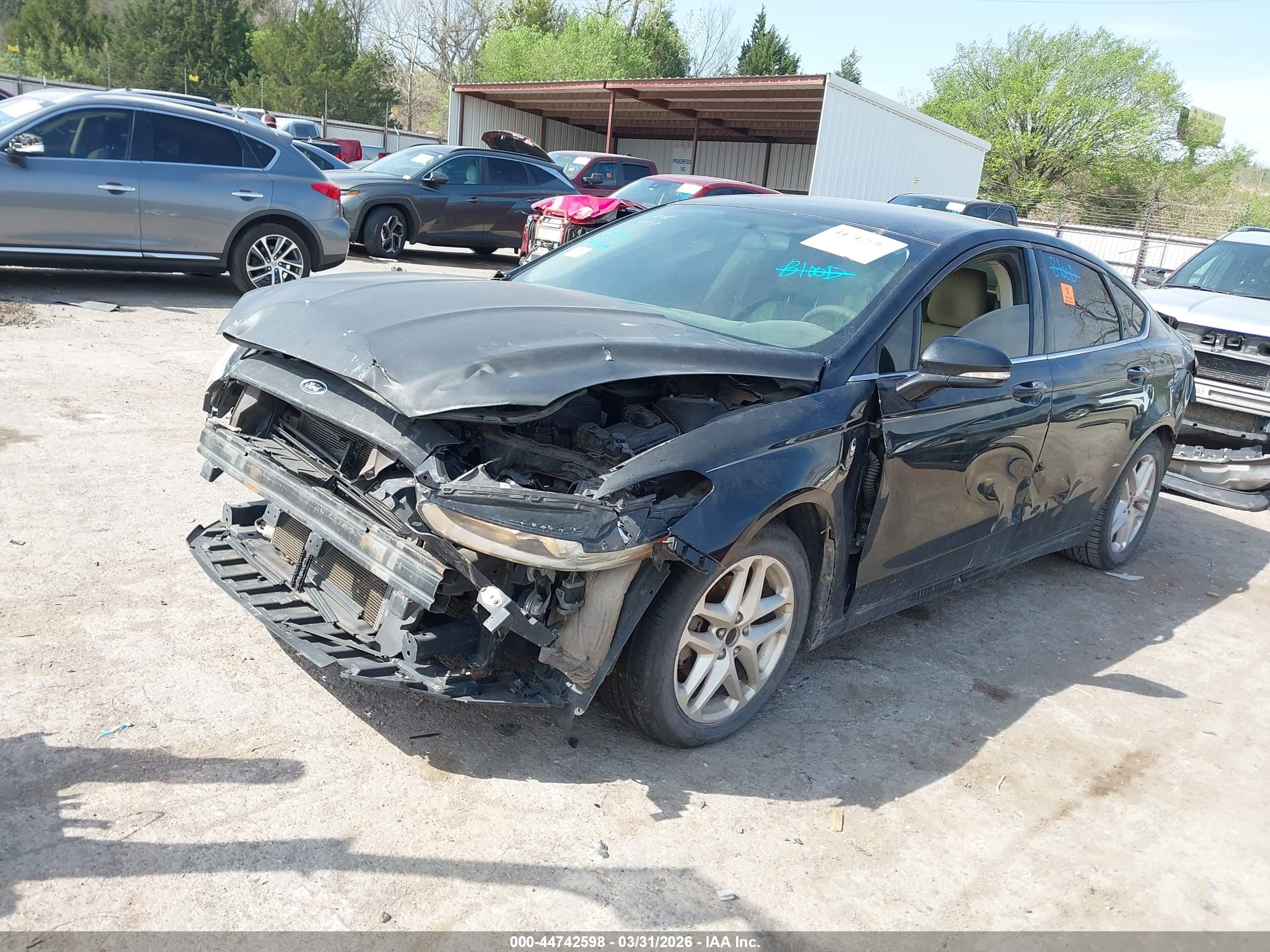 FORD FUSION image 2