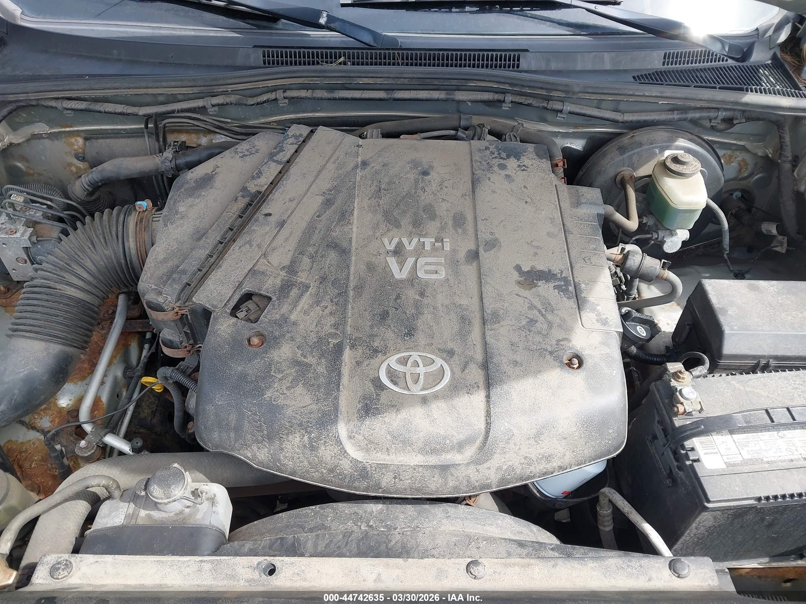 TOYOTA TACOMA image 10