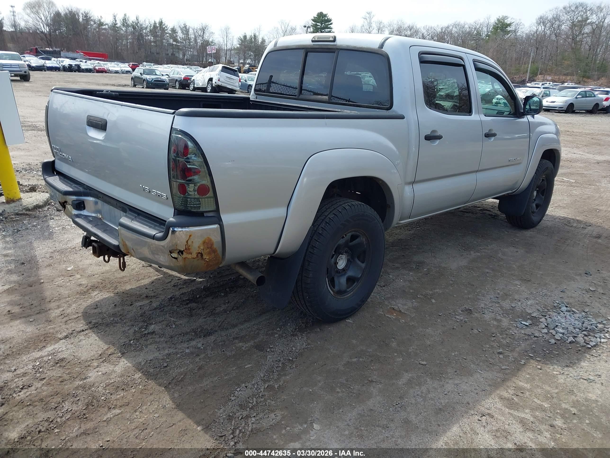 TOYOTA TACOMA image 4