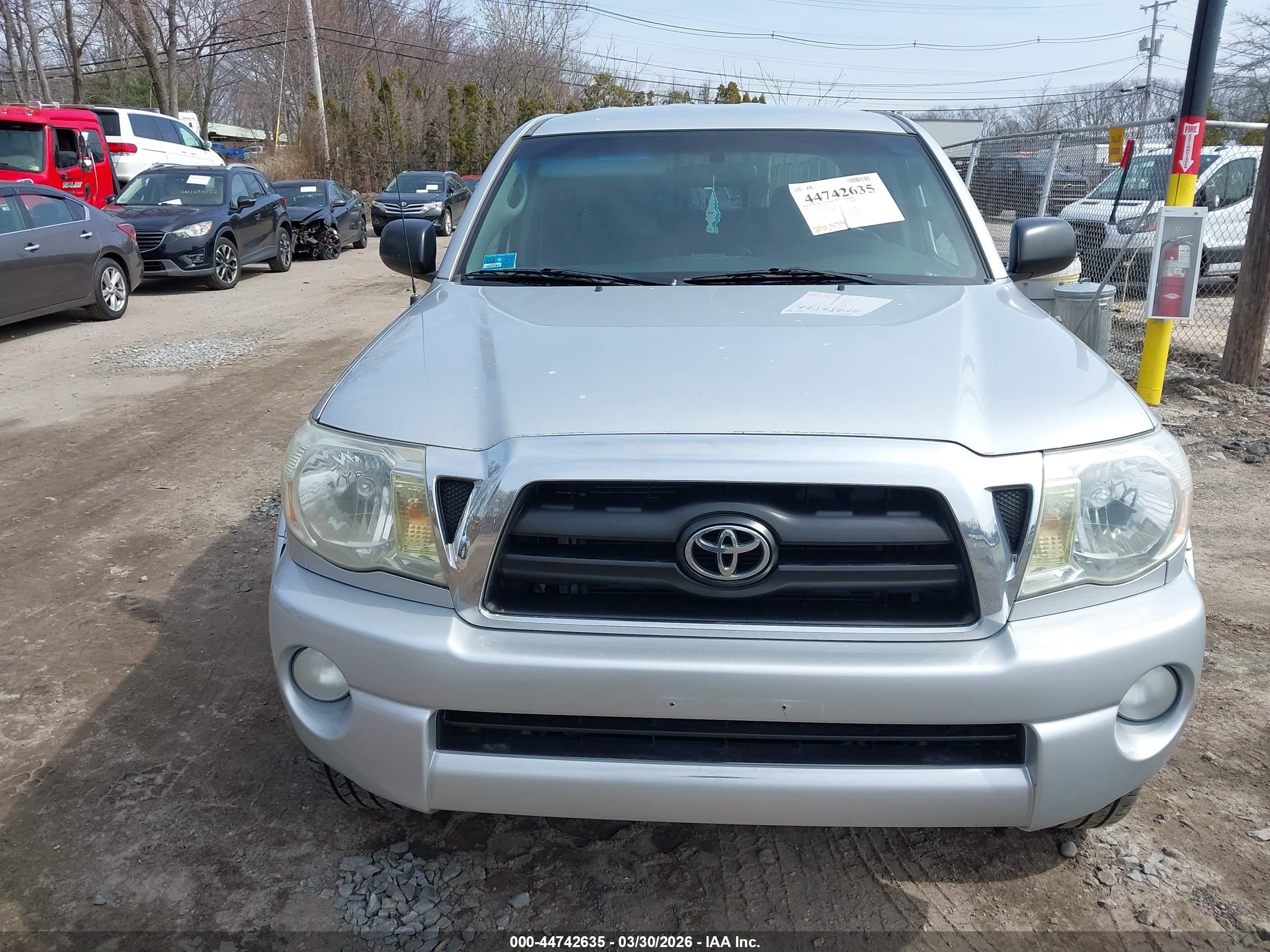 TOYOTA TACOMA image 6
