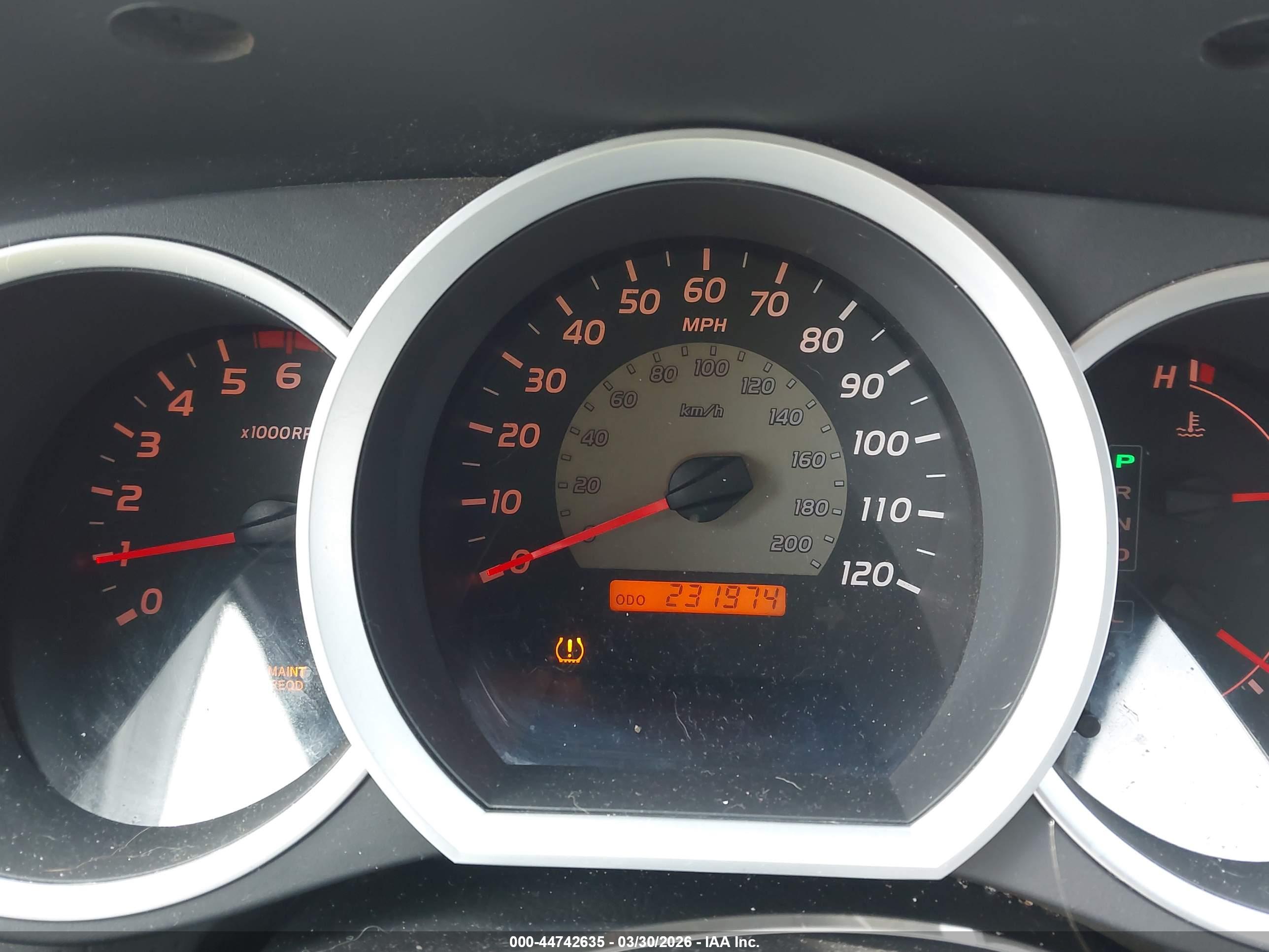 TOYOTA TACOMA image 7