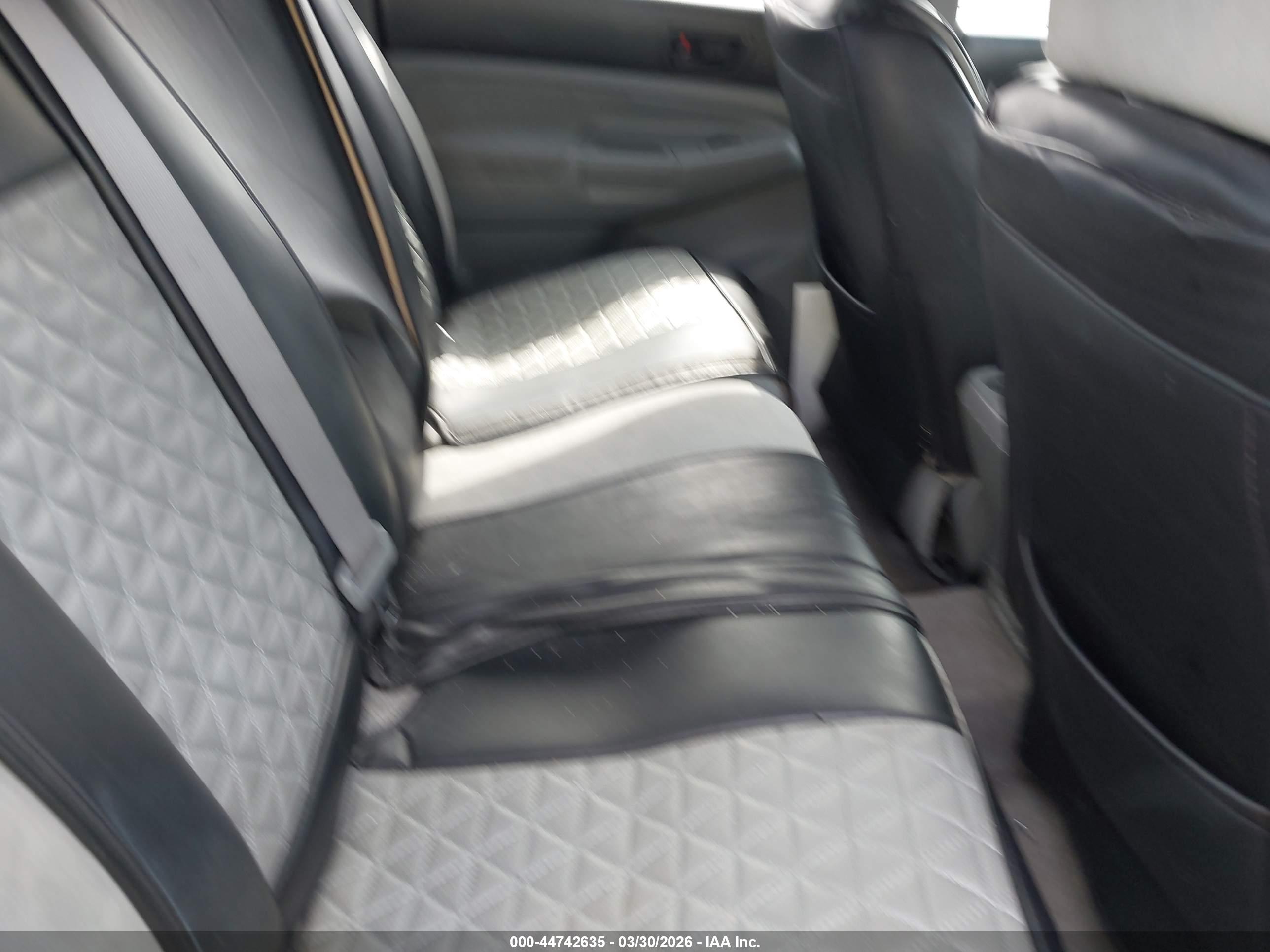 TOYOTA TACOMA image 8