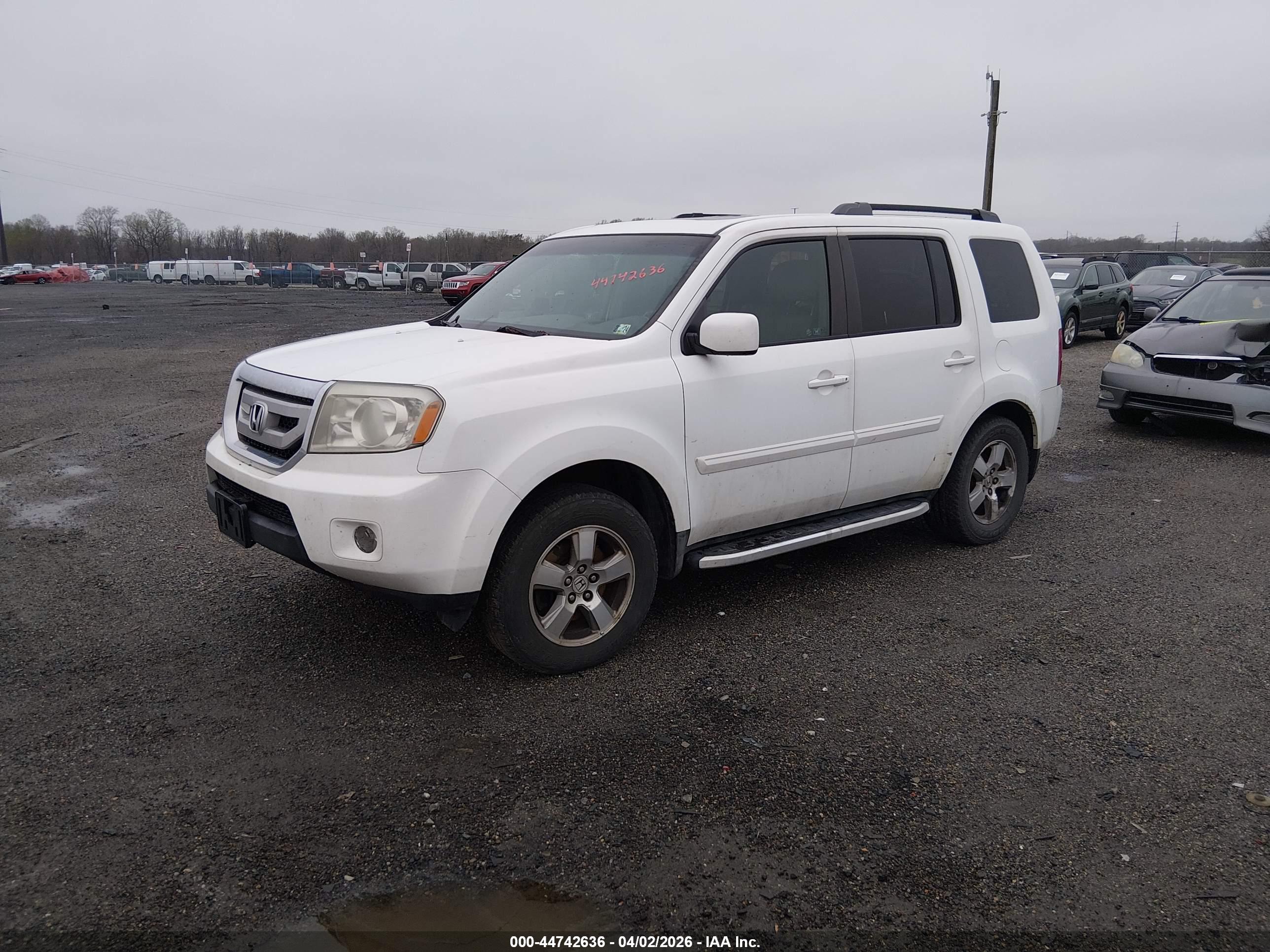 HONDA PILOT image 2