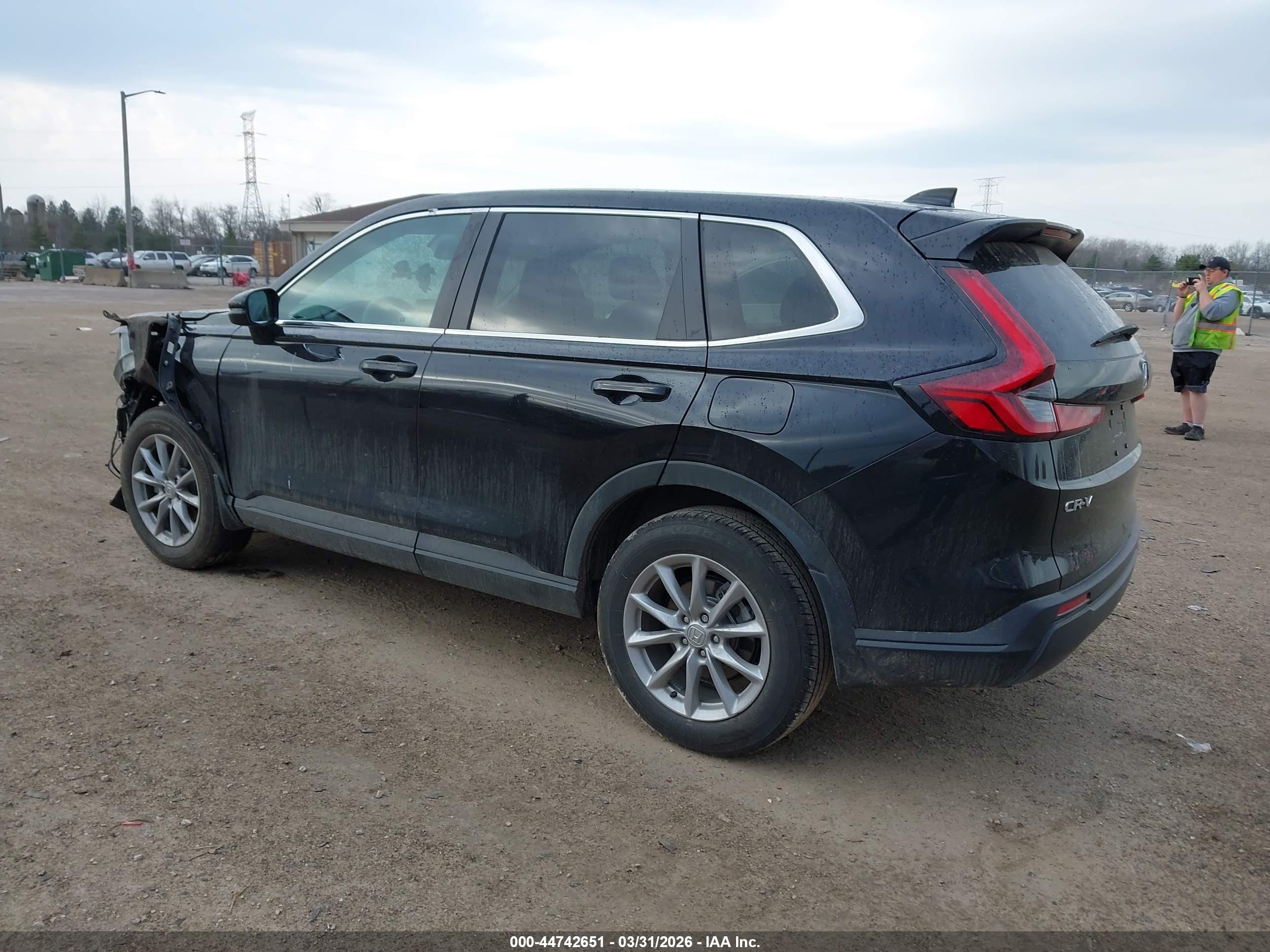HONDA CR-V image 3