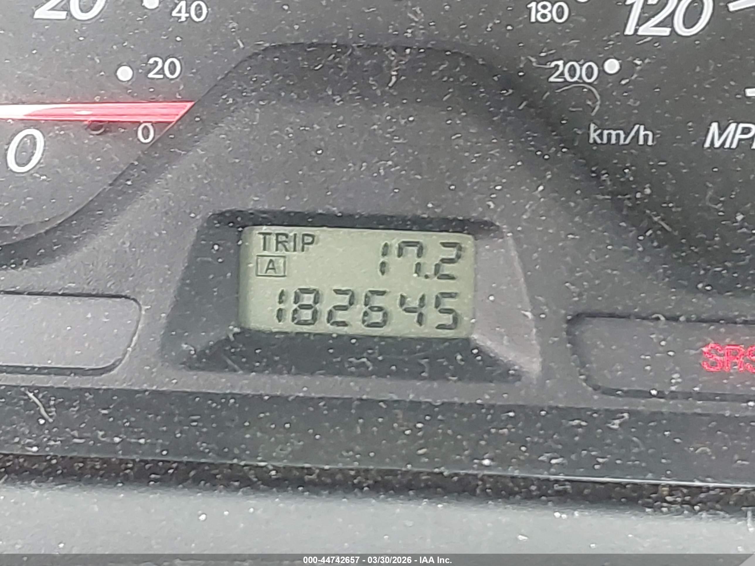 MITSUBISHI LANCER image 7