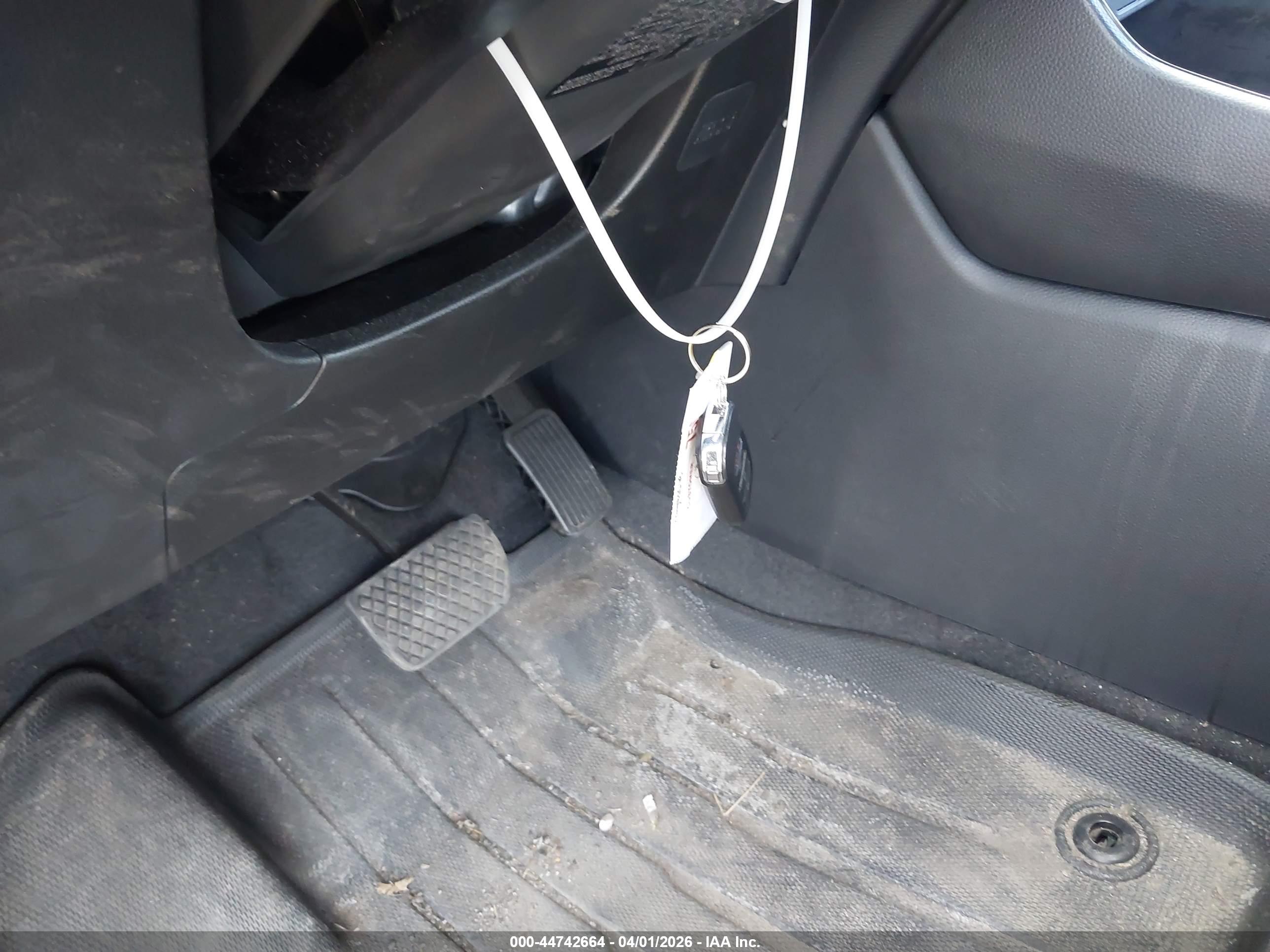 HONDA CR-V image 11