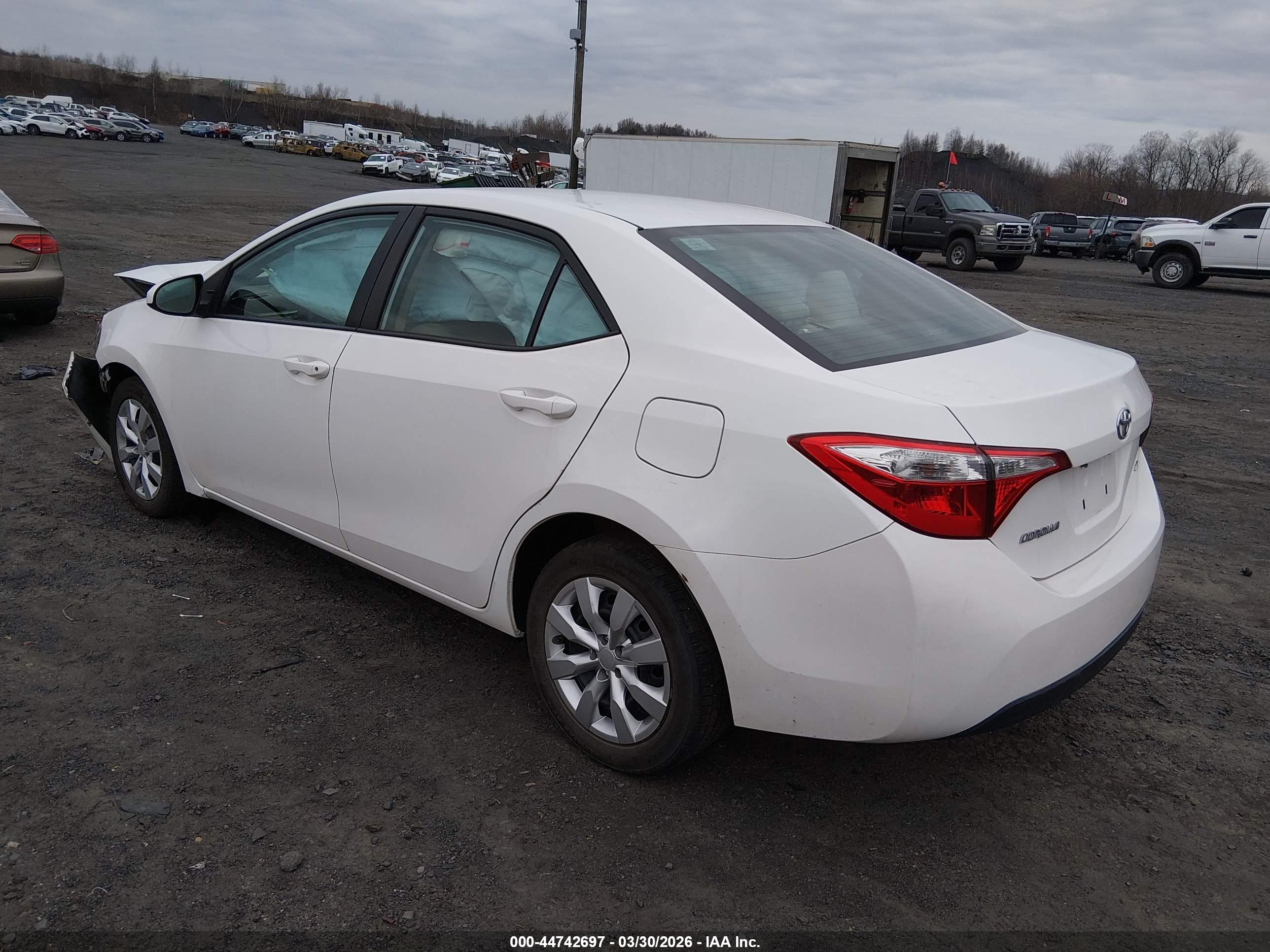 TOYOTA COROLLA image 3