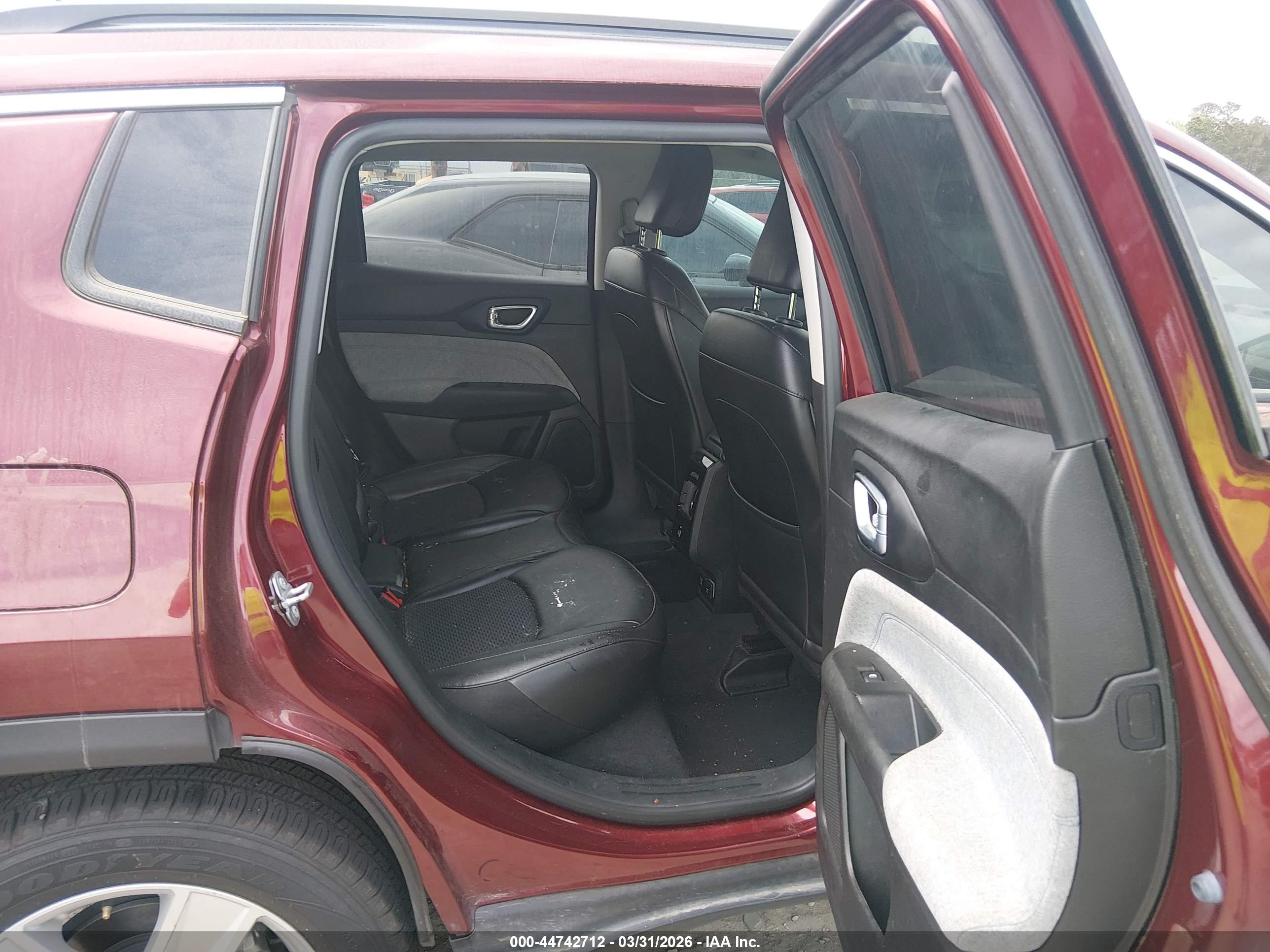 JEEP COMPASS image 8
