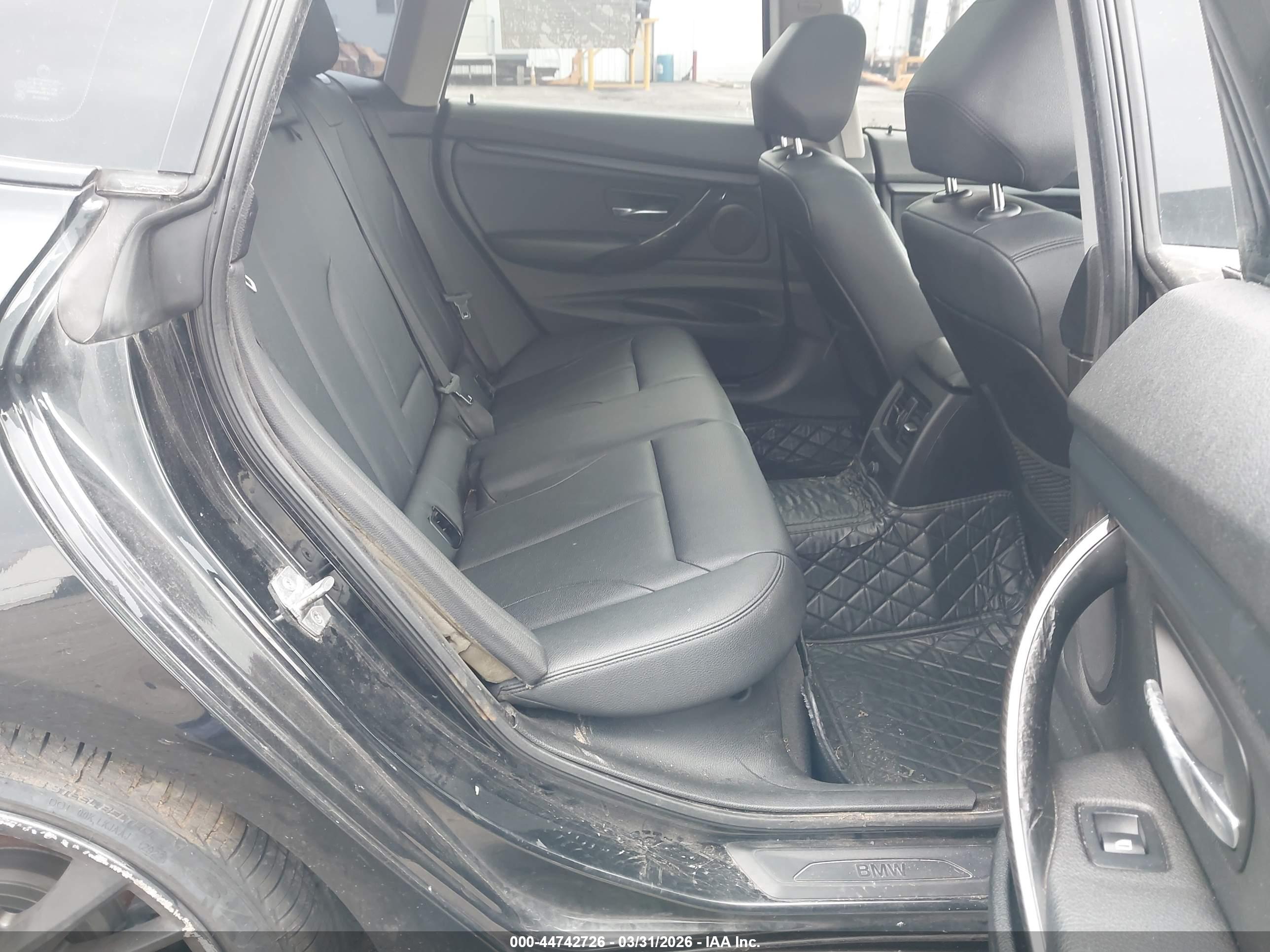 BMW 328I image 8