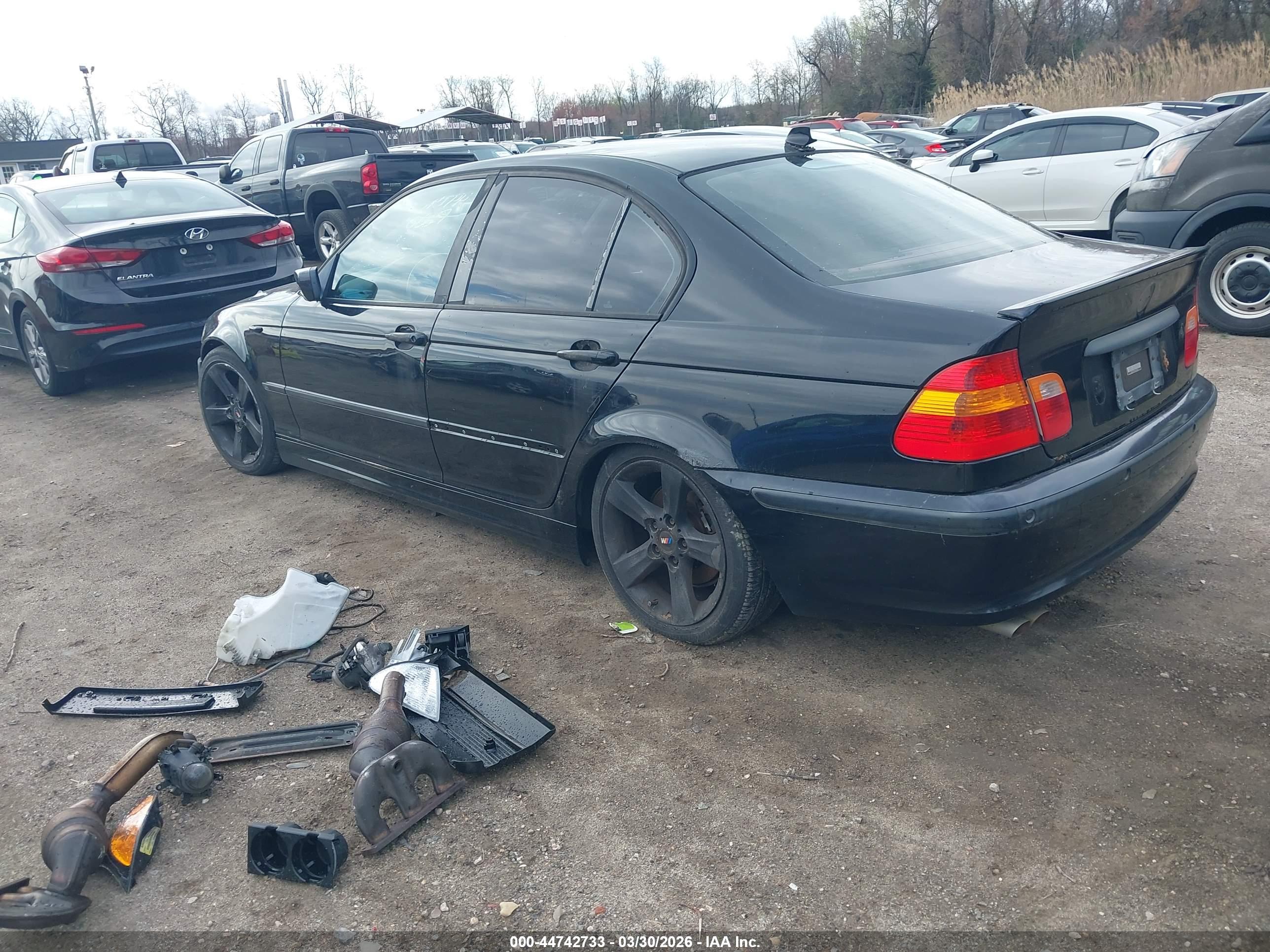 BMW 325I image 3