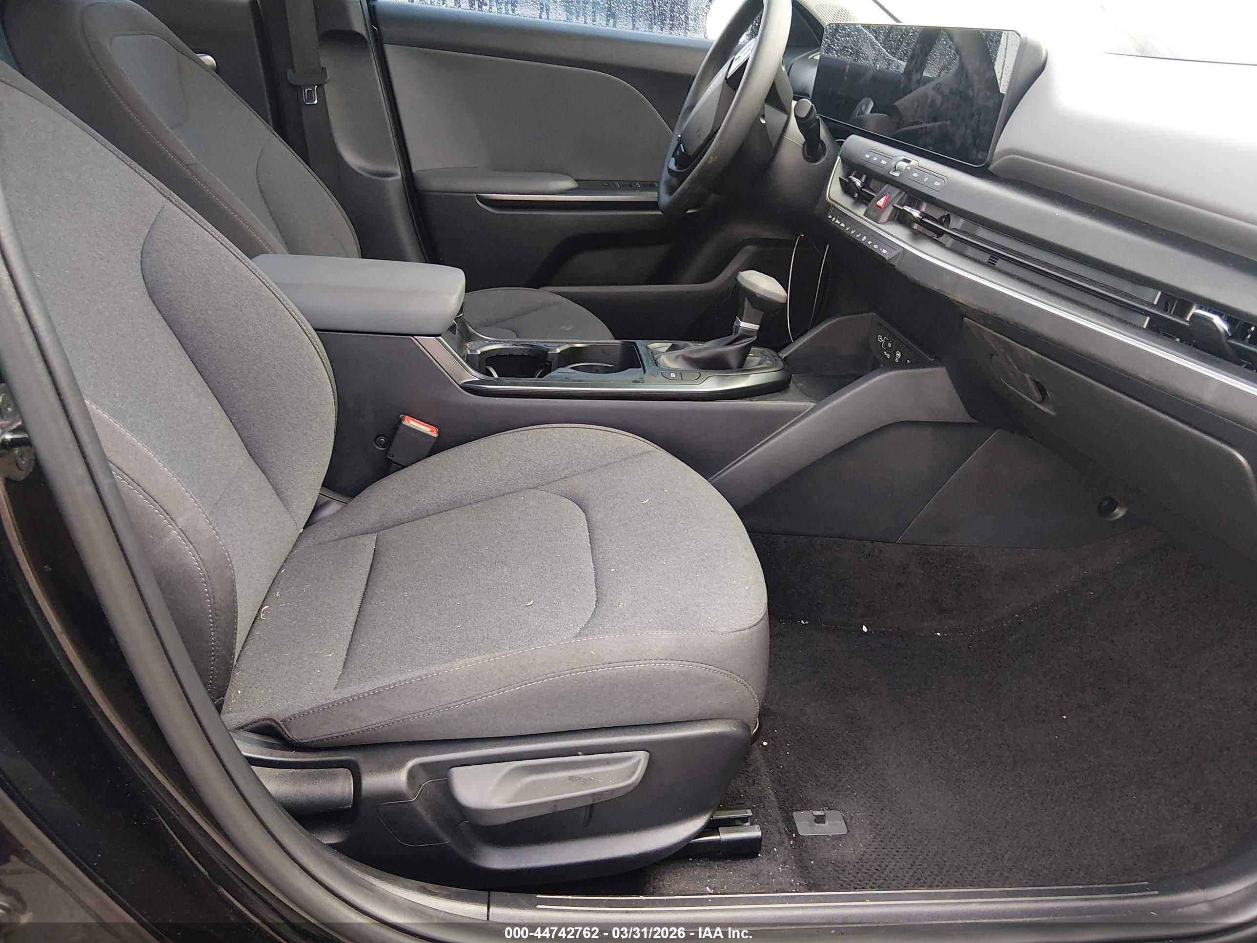 KIA K4 image 5