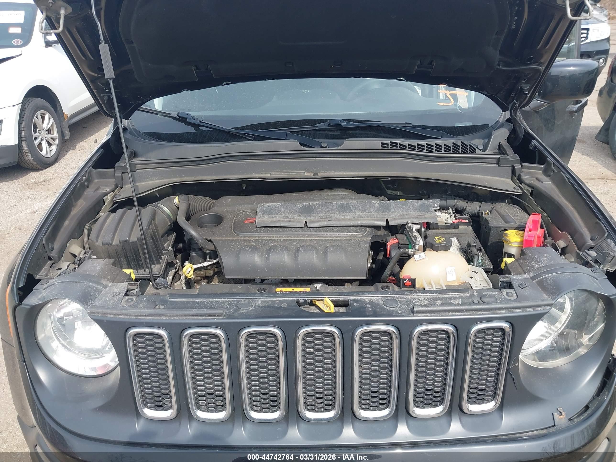 JEEP RENEGADE image 10