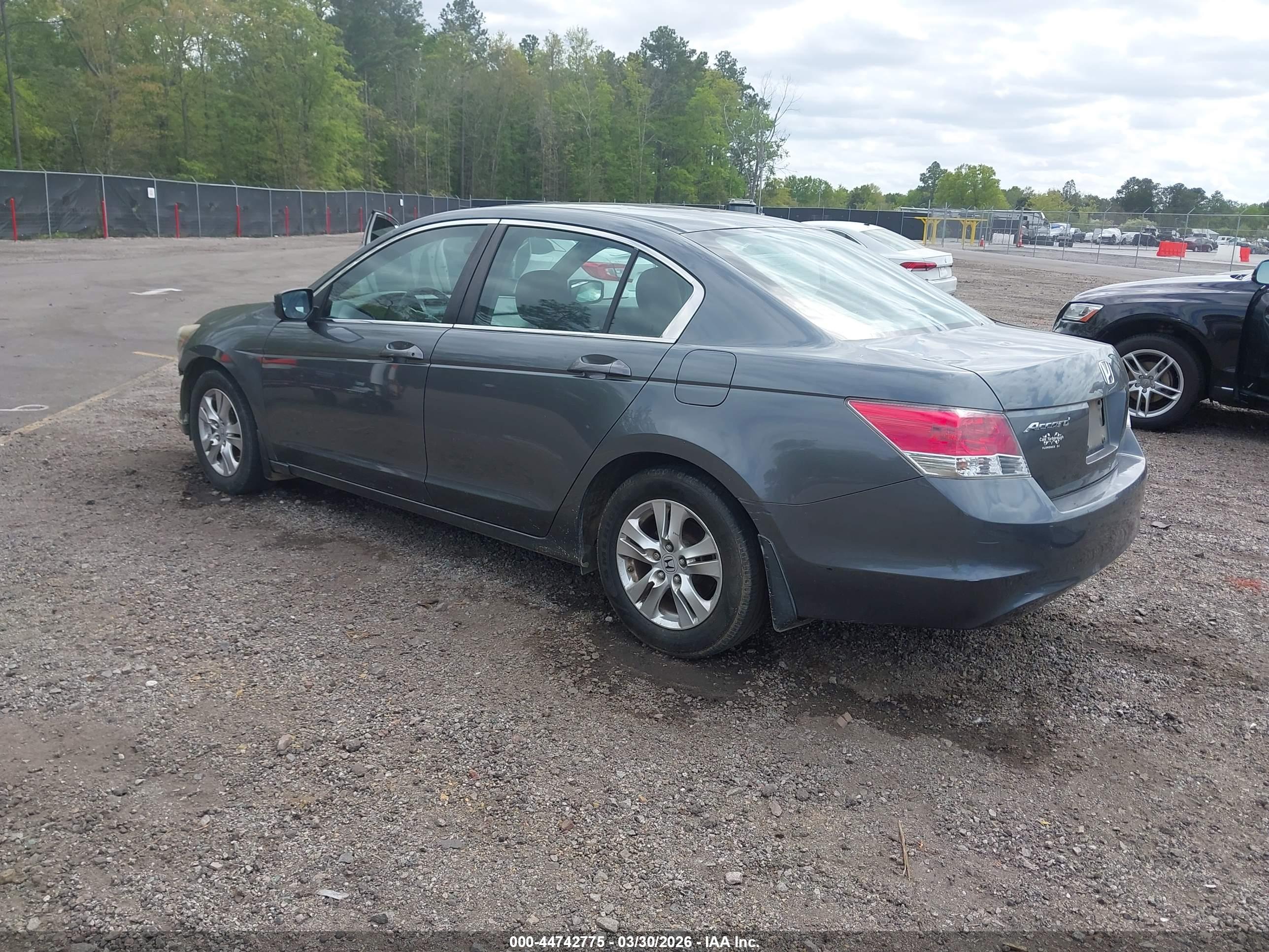 HONDA ACCORD image 3