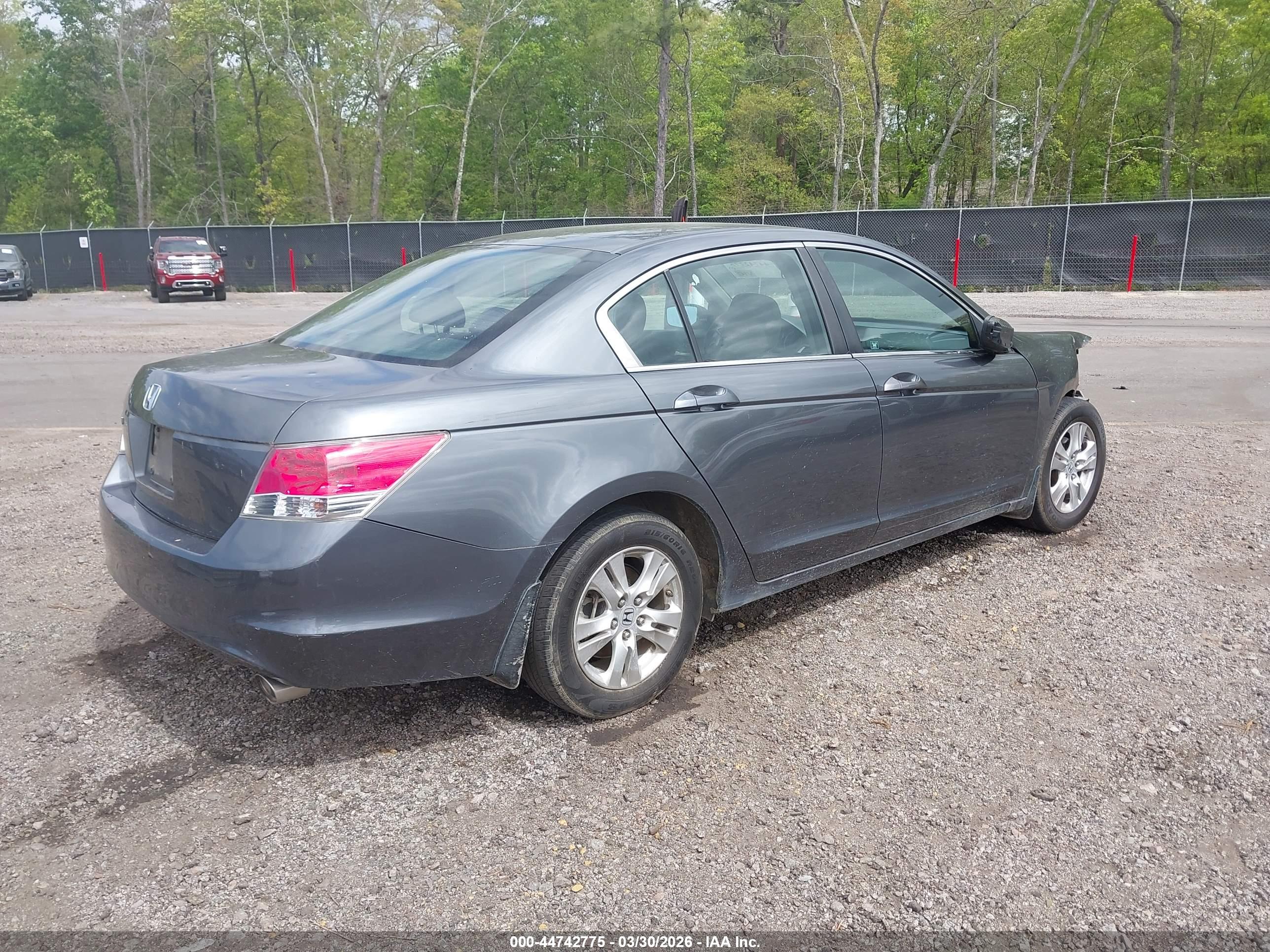 HONDA ACCORD image 4