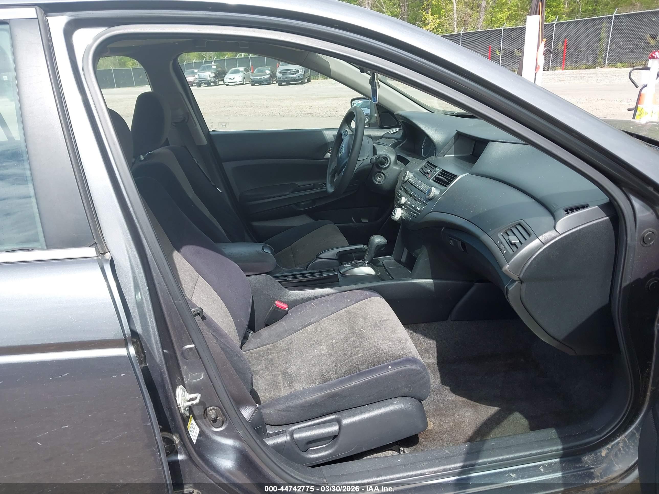 HONDA ACCORD image 5