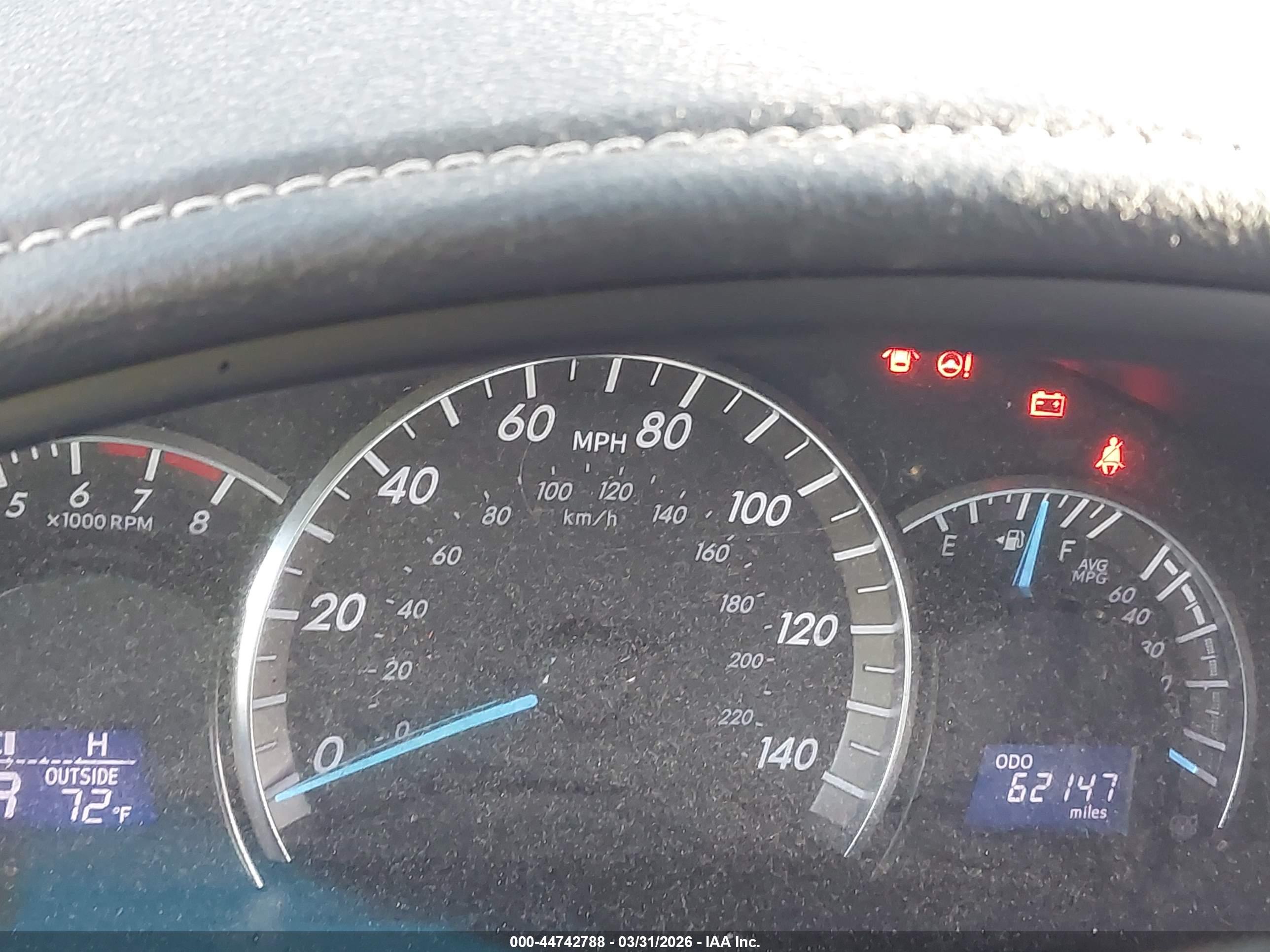 TOYOTA CAMRY image 7