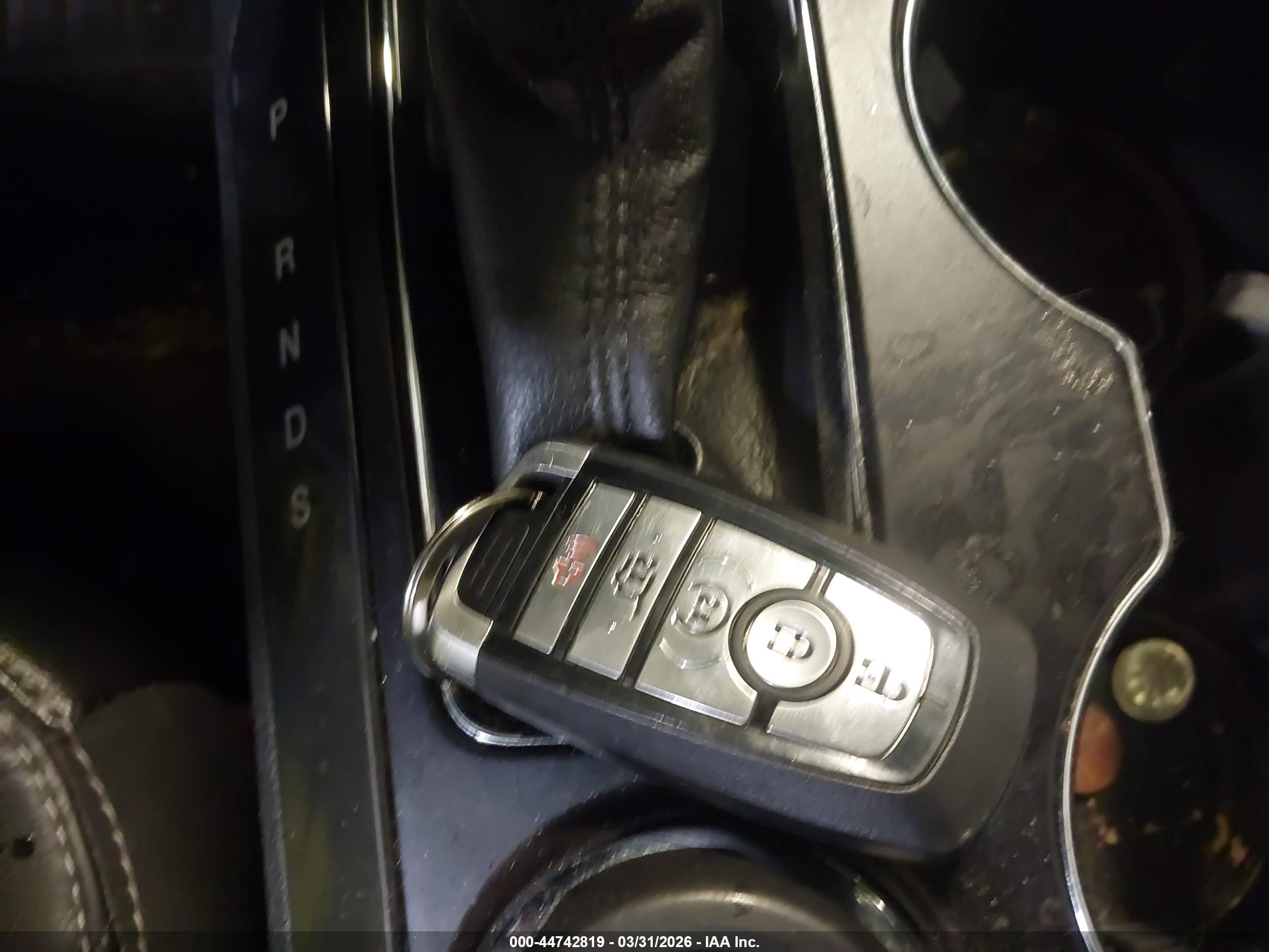 FORD EXPLORER image 11