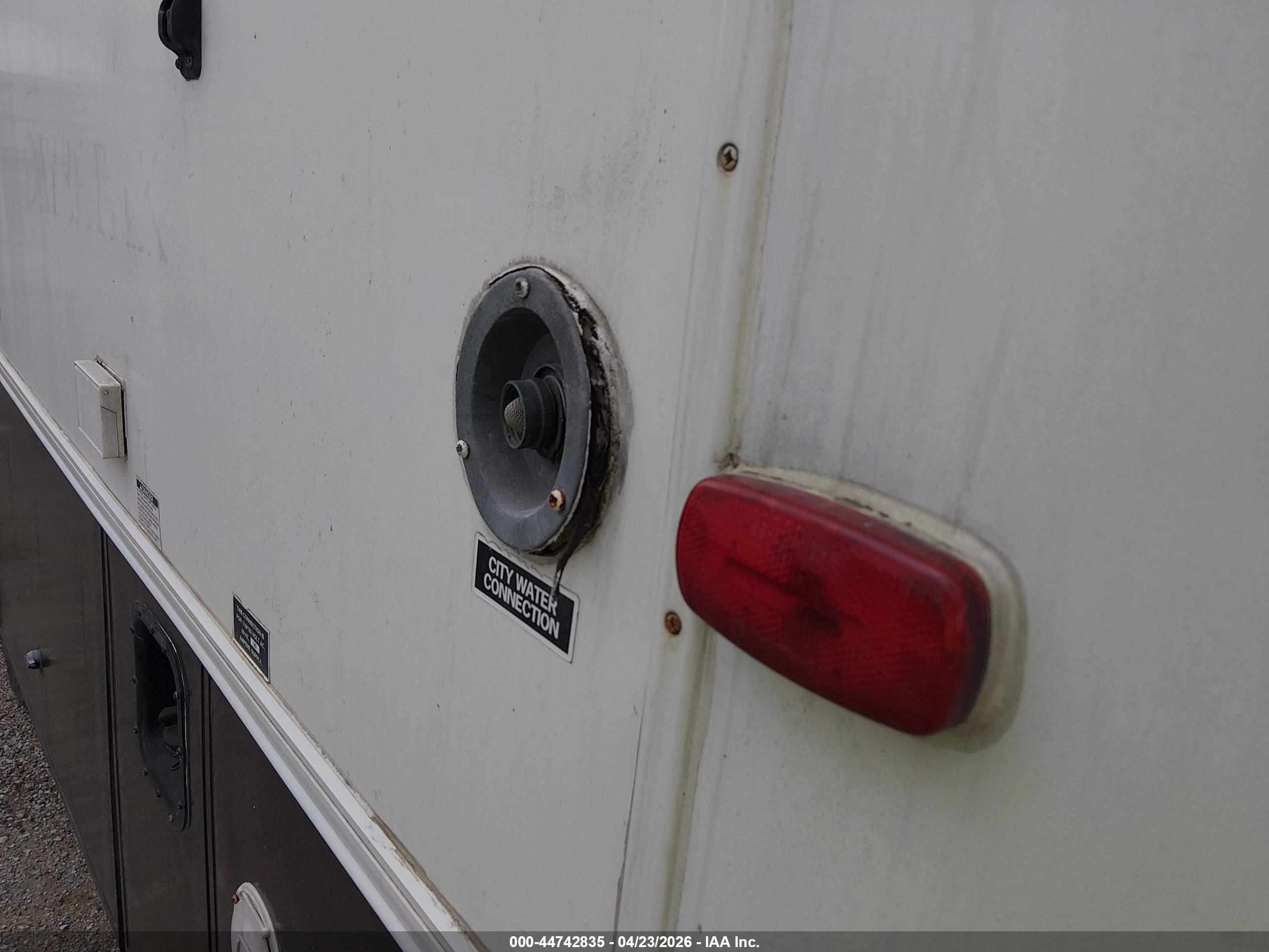 FORD F550 image 6
