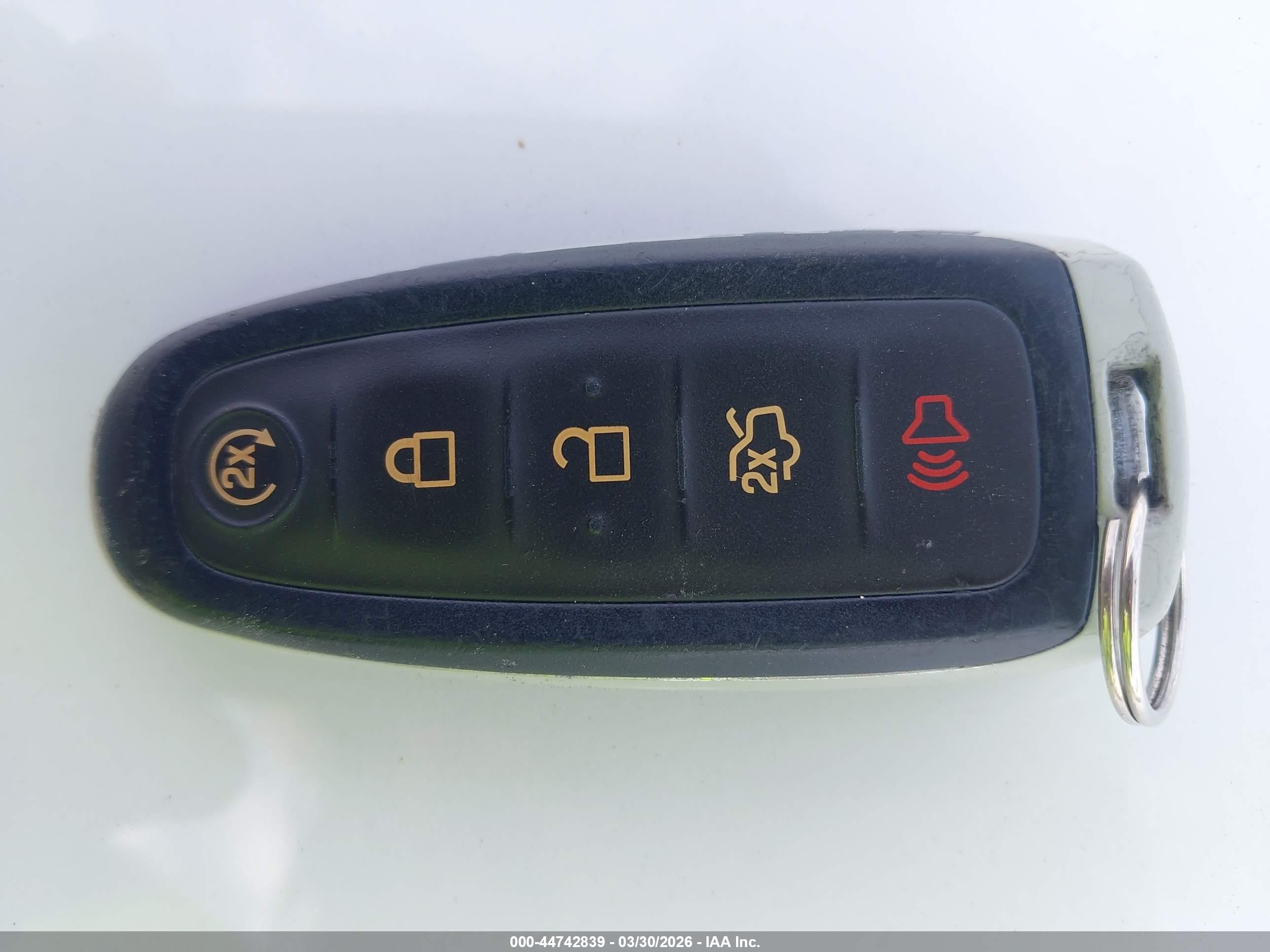 FORD ESCAPE image 11
