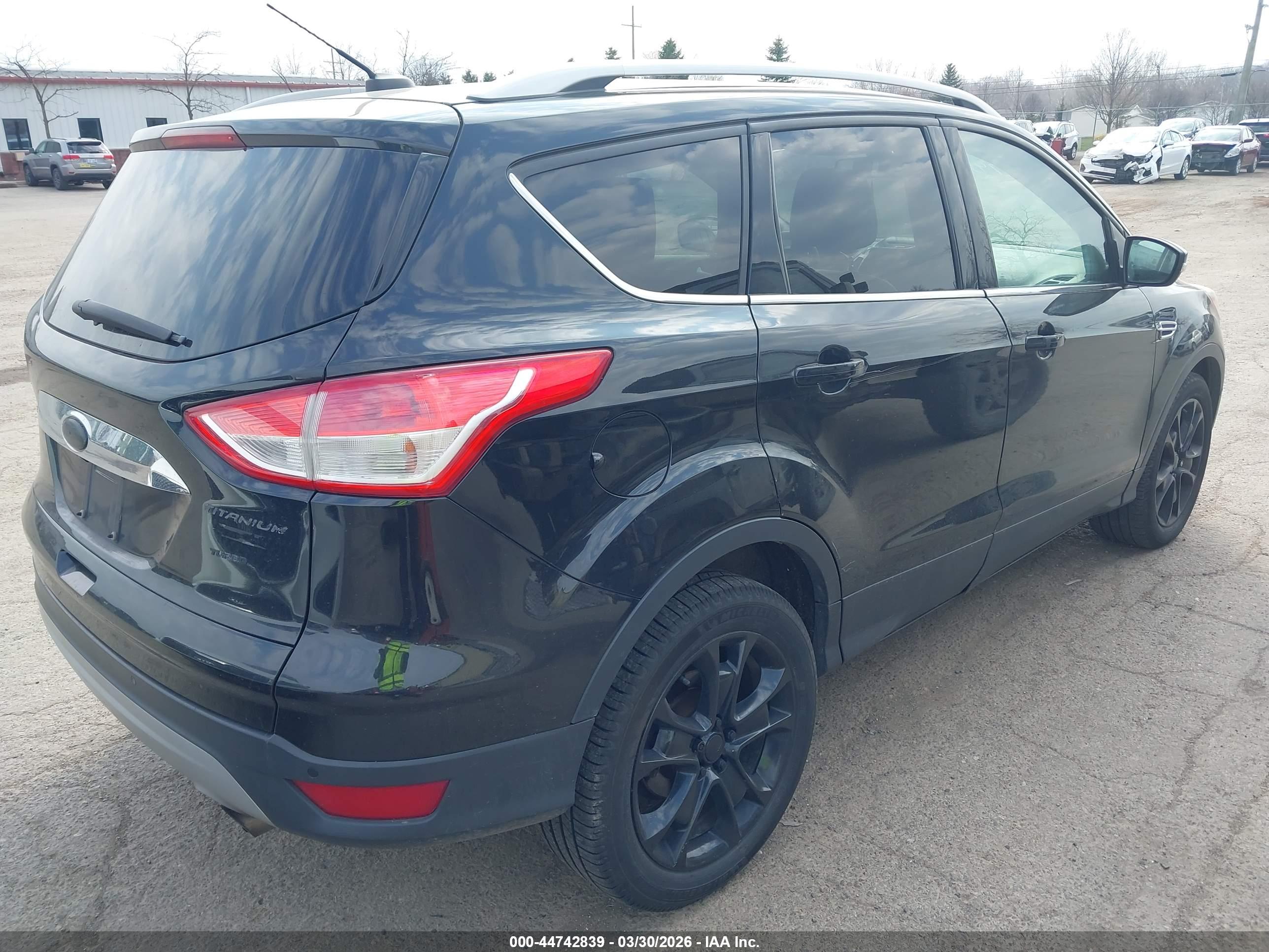 FORD ESCAPE image 4