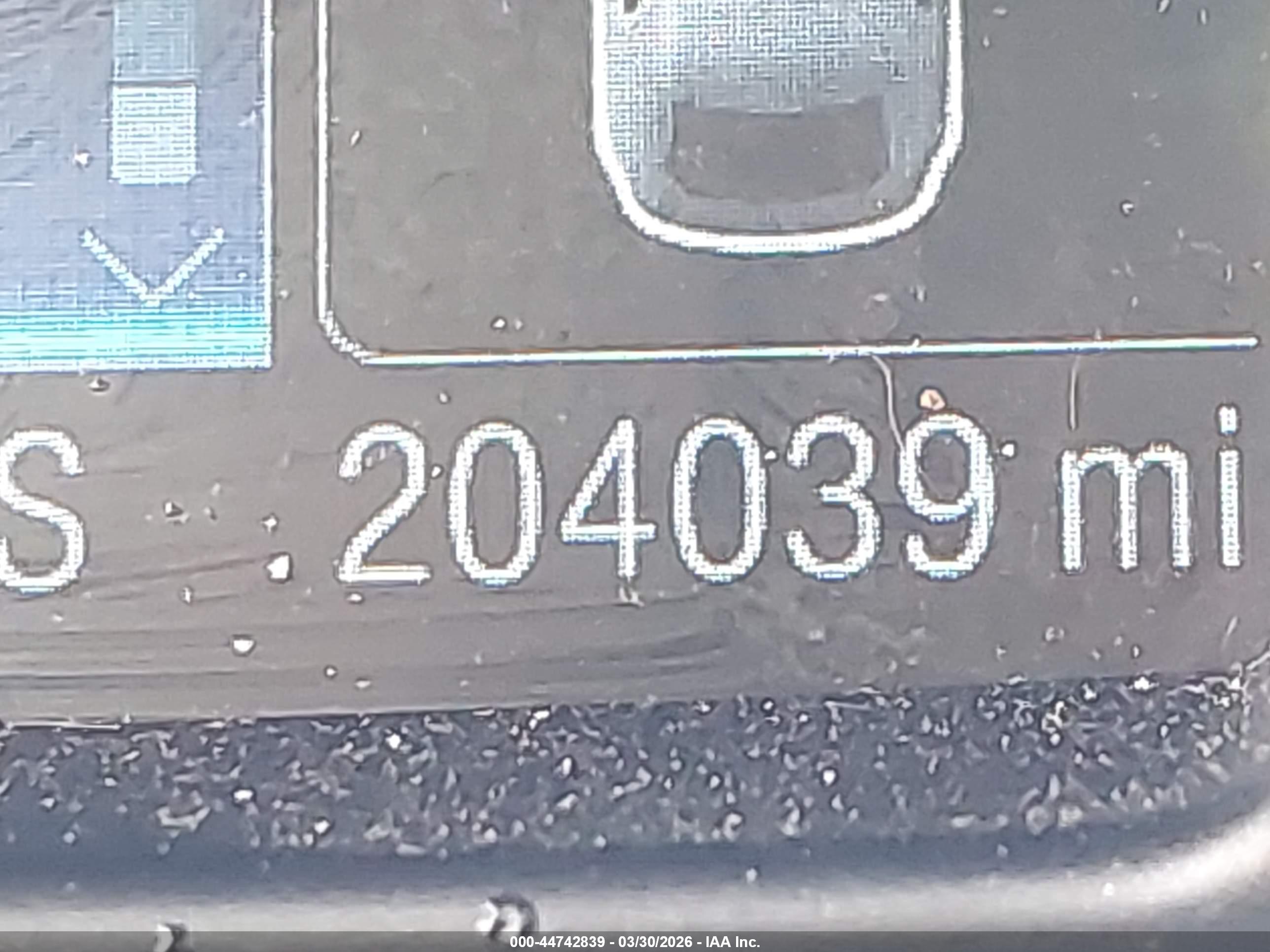 FORD ESCAPE image 7