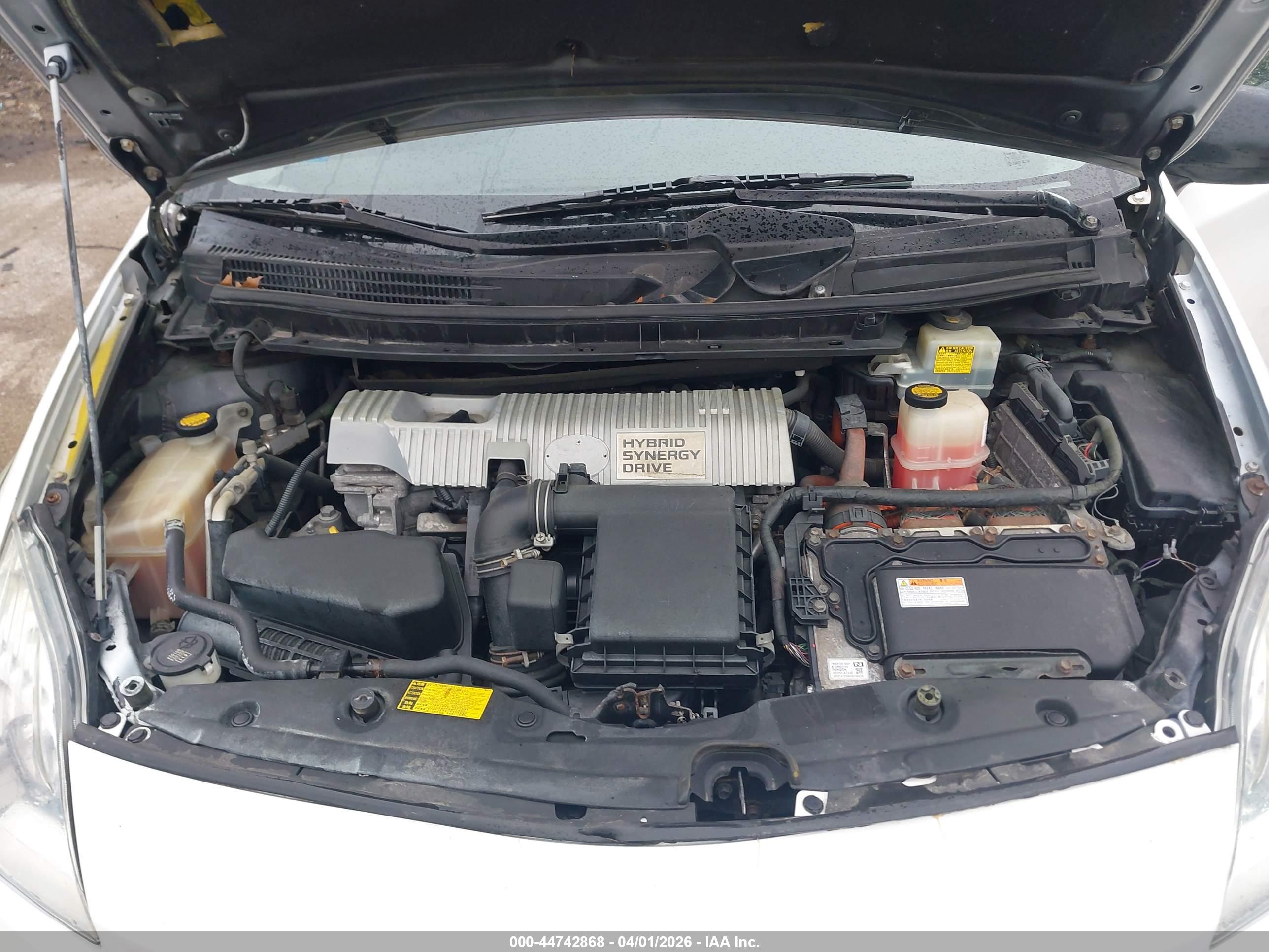 TOYOTA PRIUS image 10