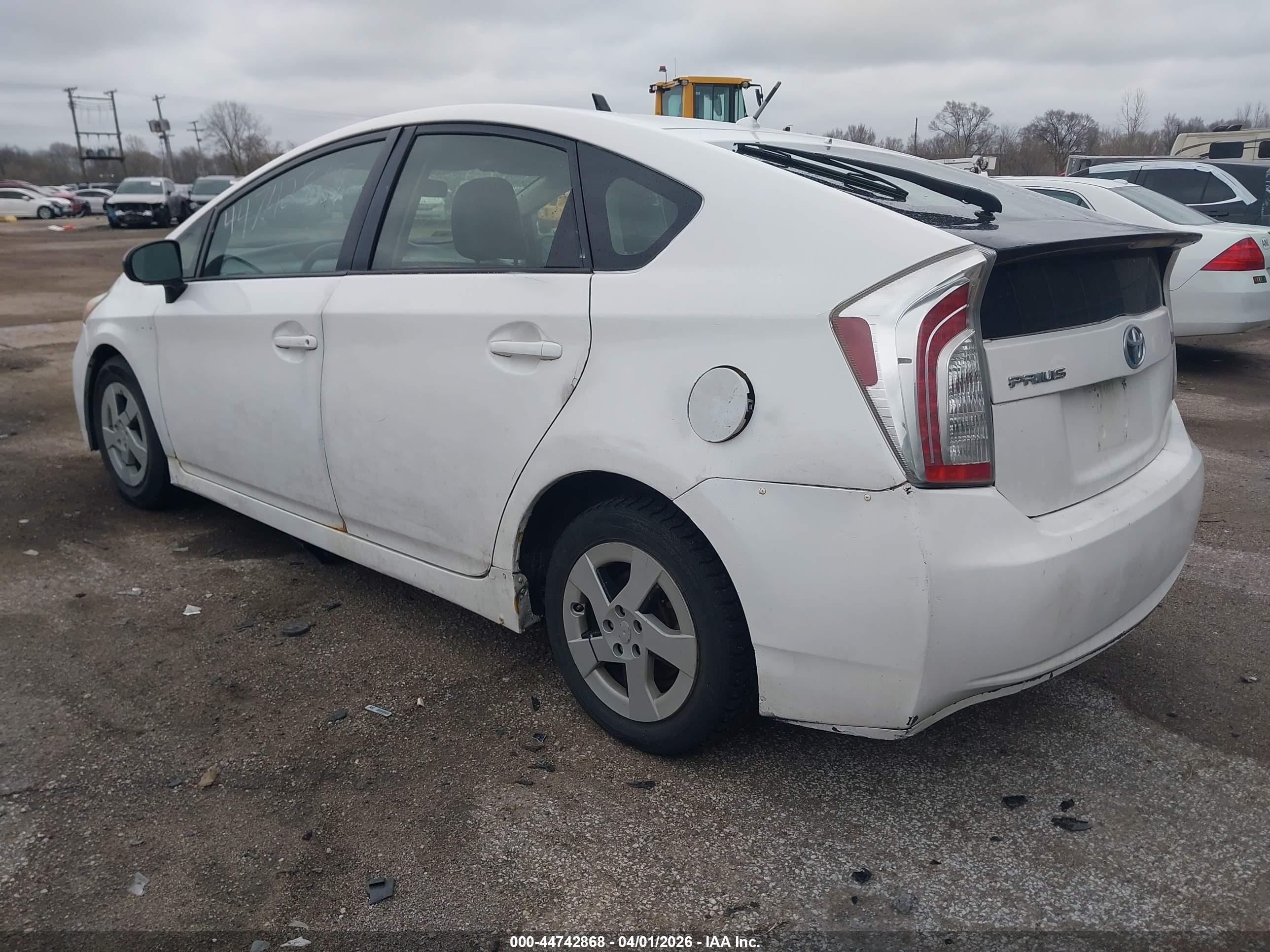 TOYOTA PRIUS image 3