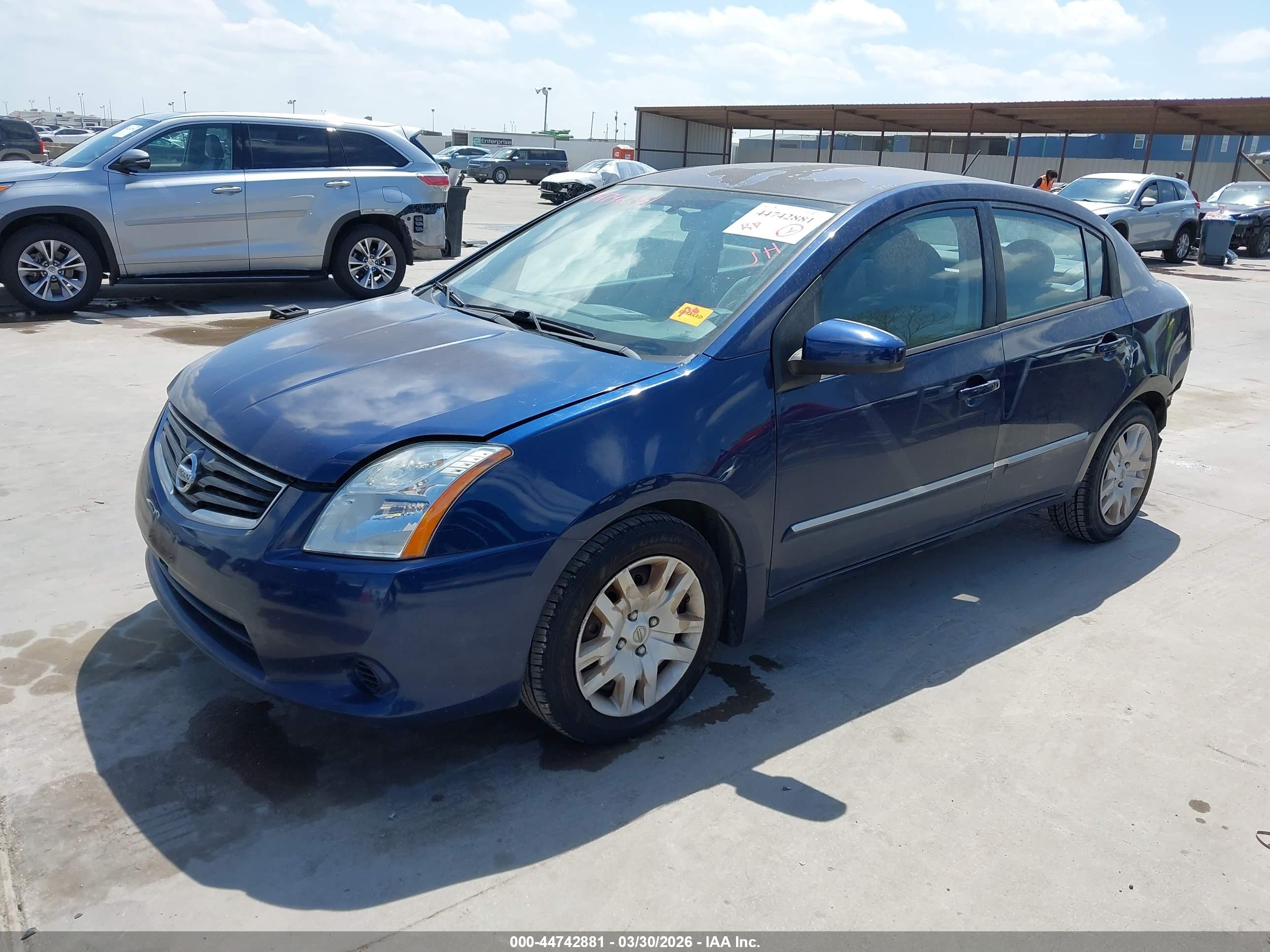 NISSAN SENTRA image 2