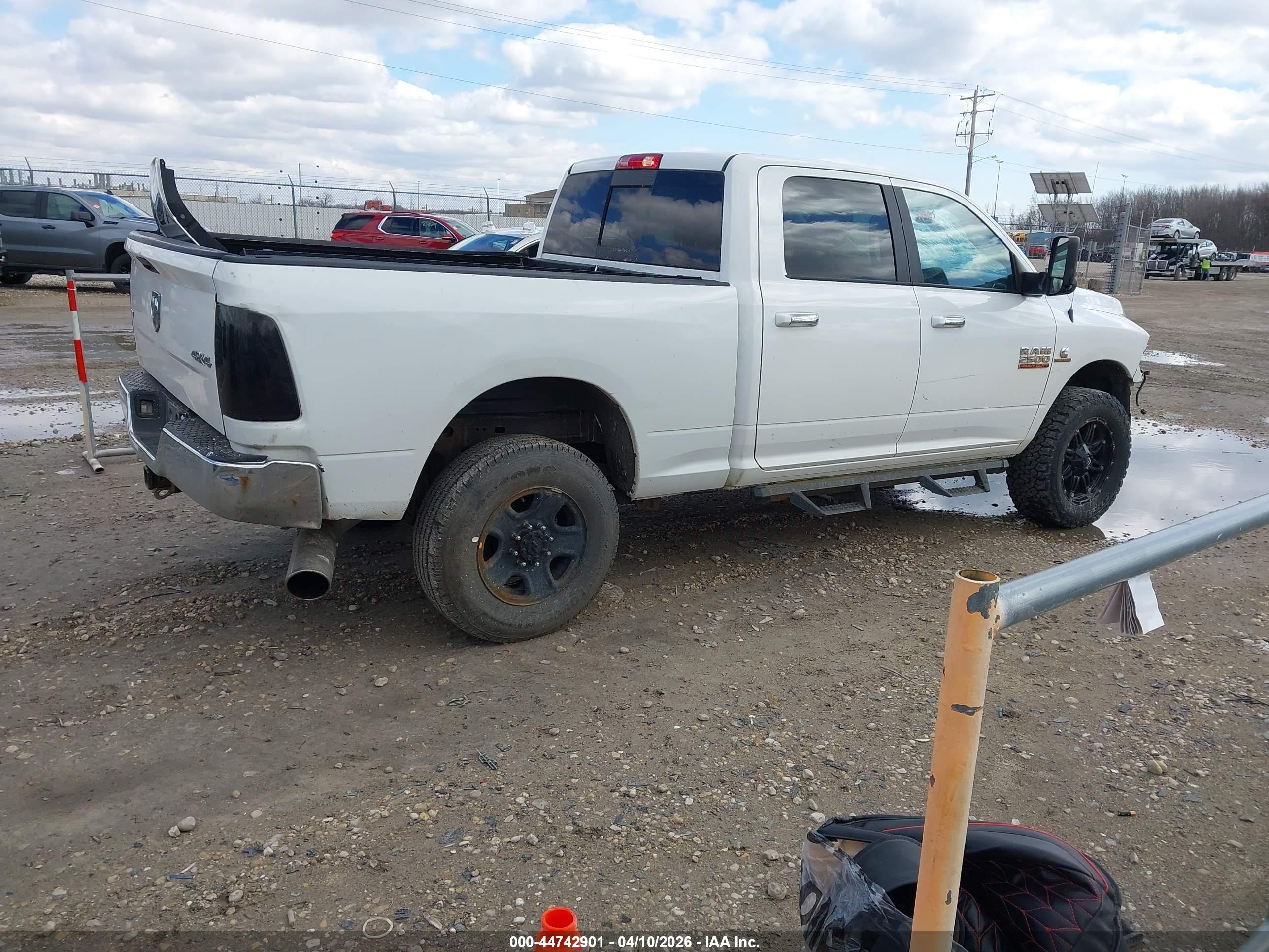 RAM 2500 image 4