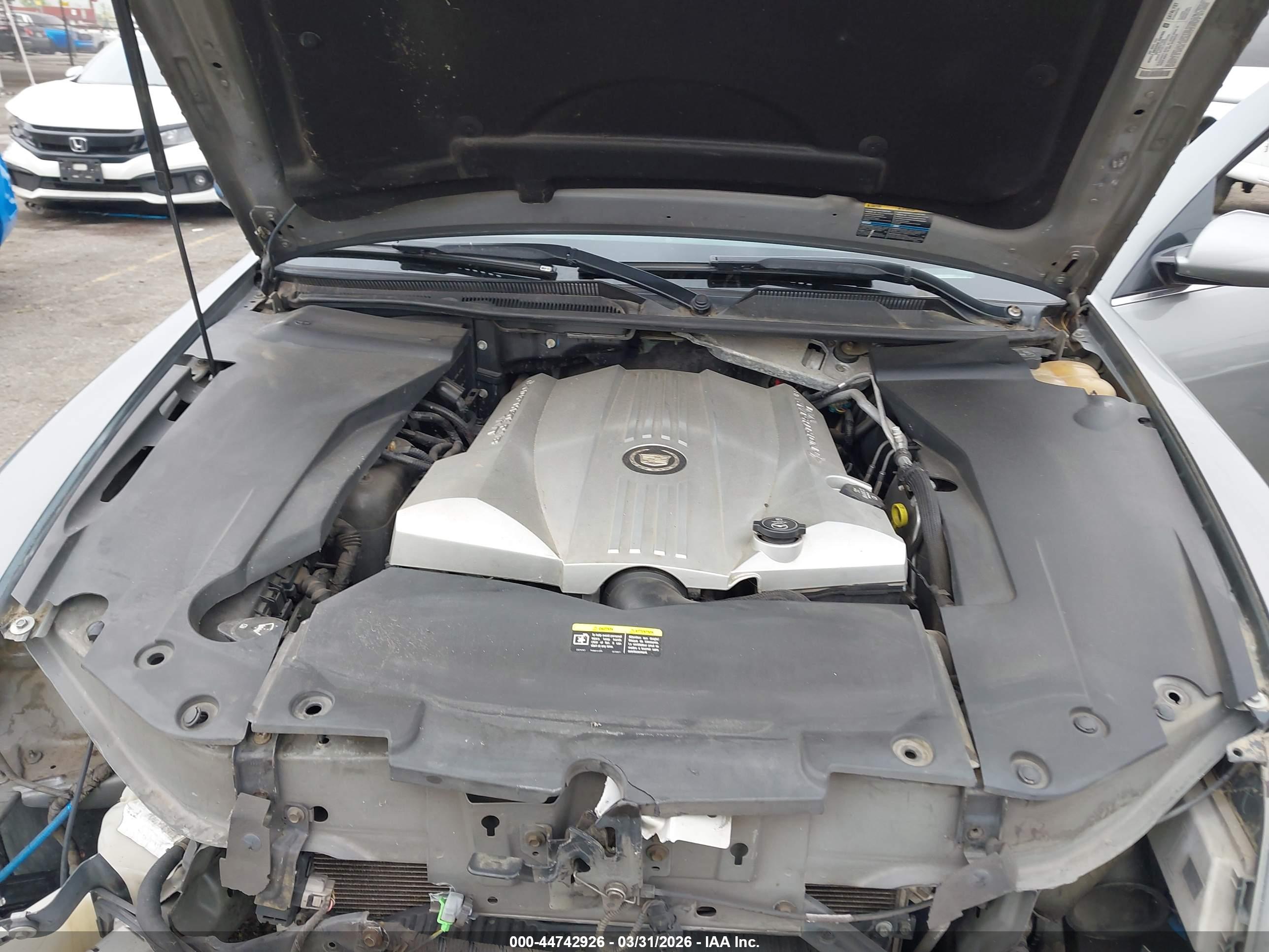 CADILLAC STS image 10
