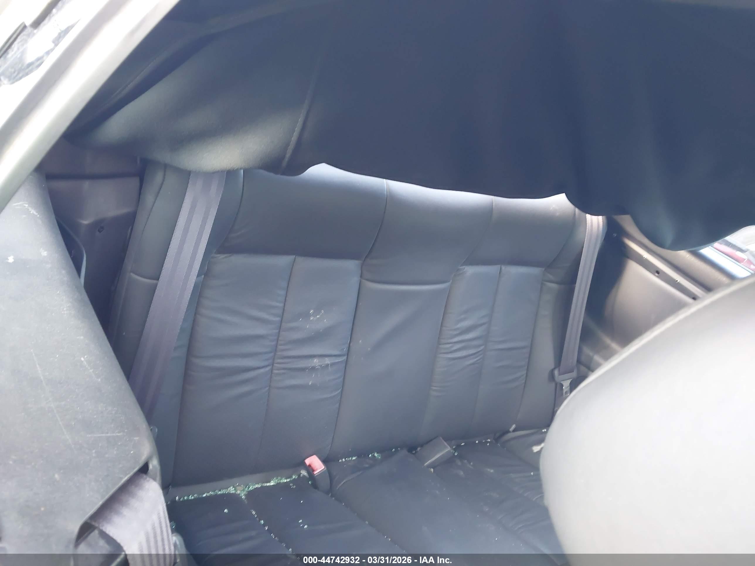 TOYOTA CAMRY image 8