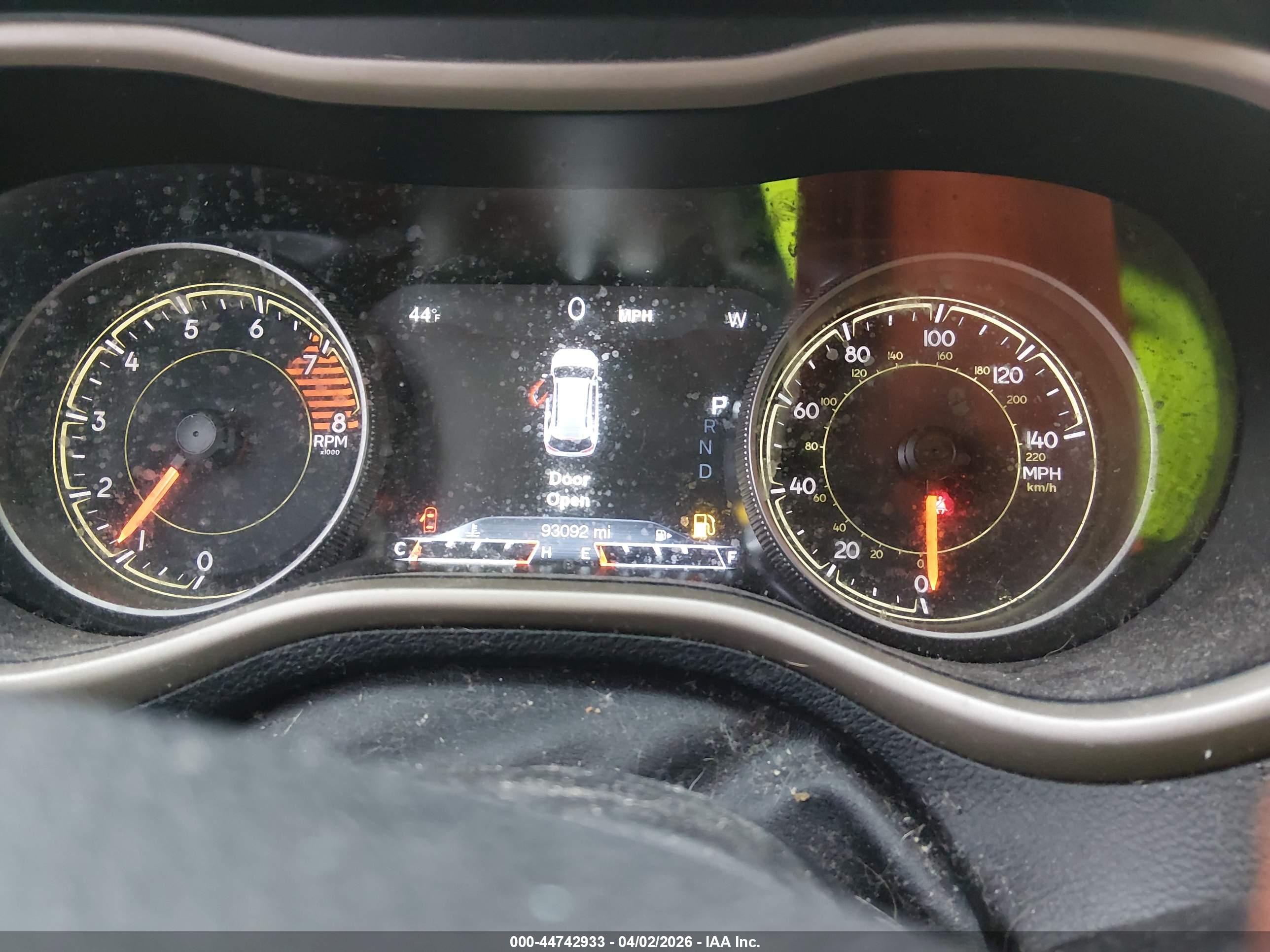 JEEP CHEROKEE image 7