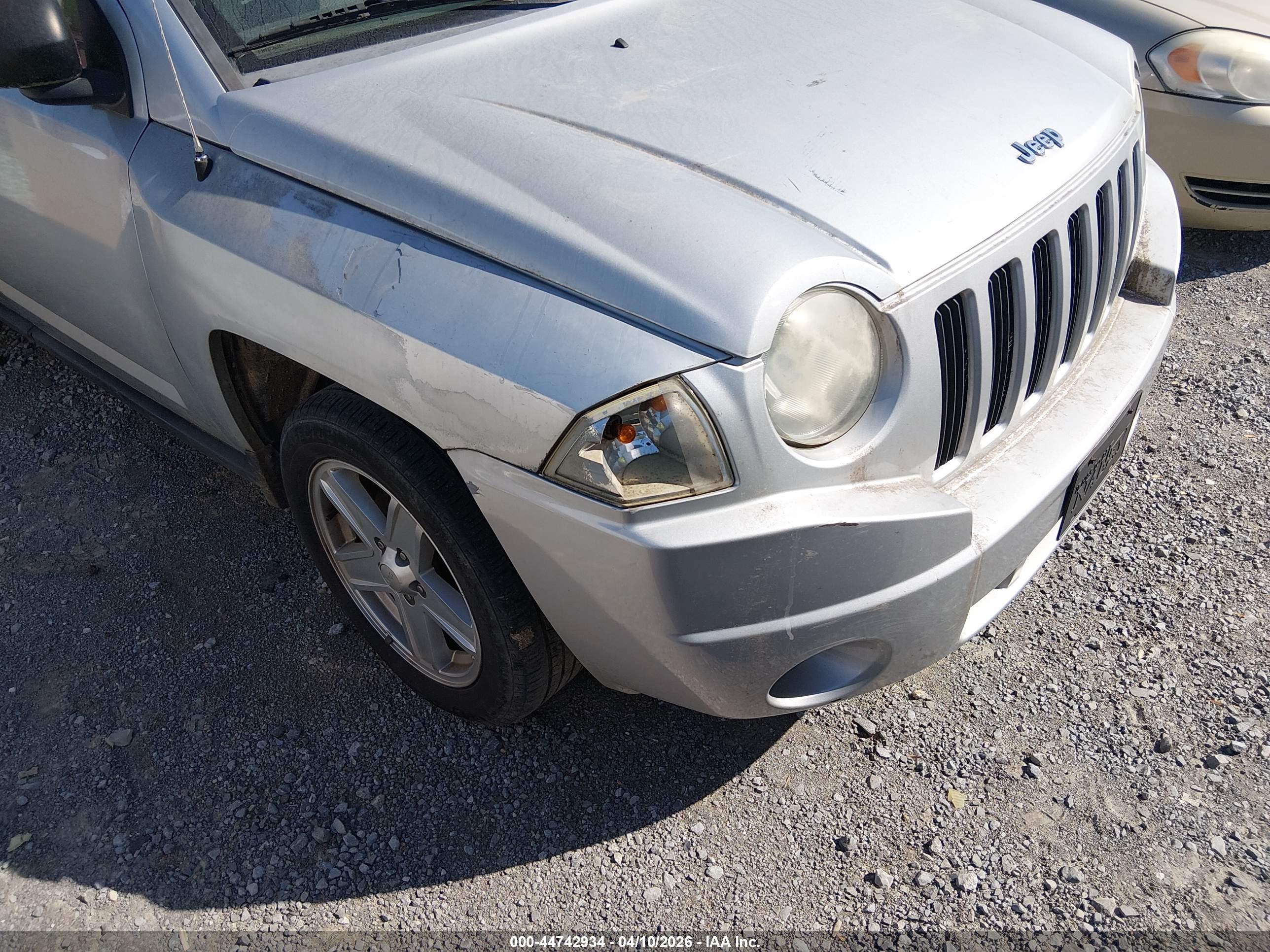 JEEP COMPASS image 6