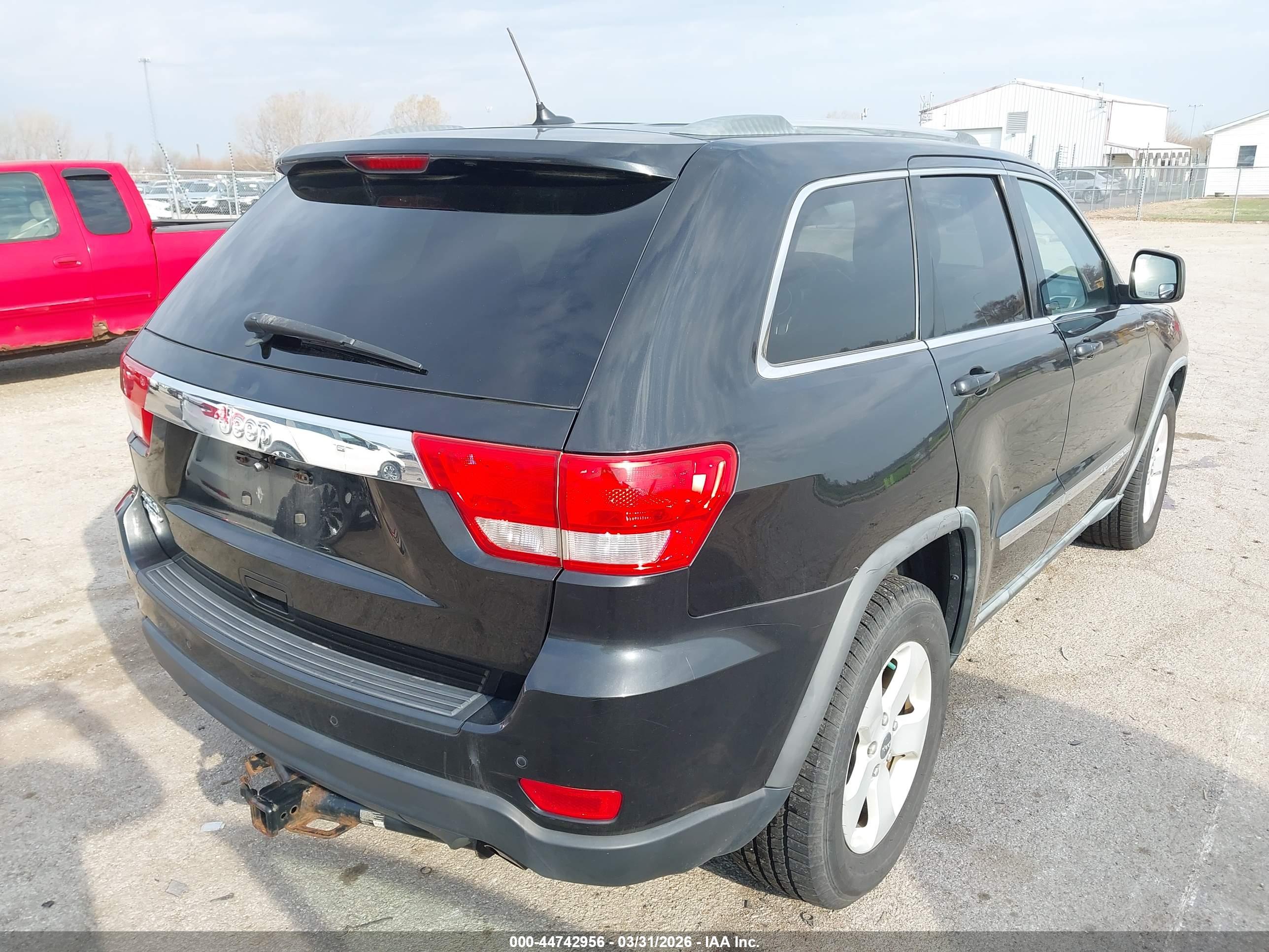 JEEP GRAND image 4